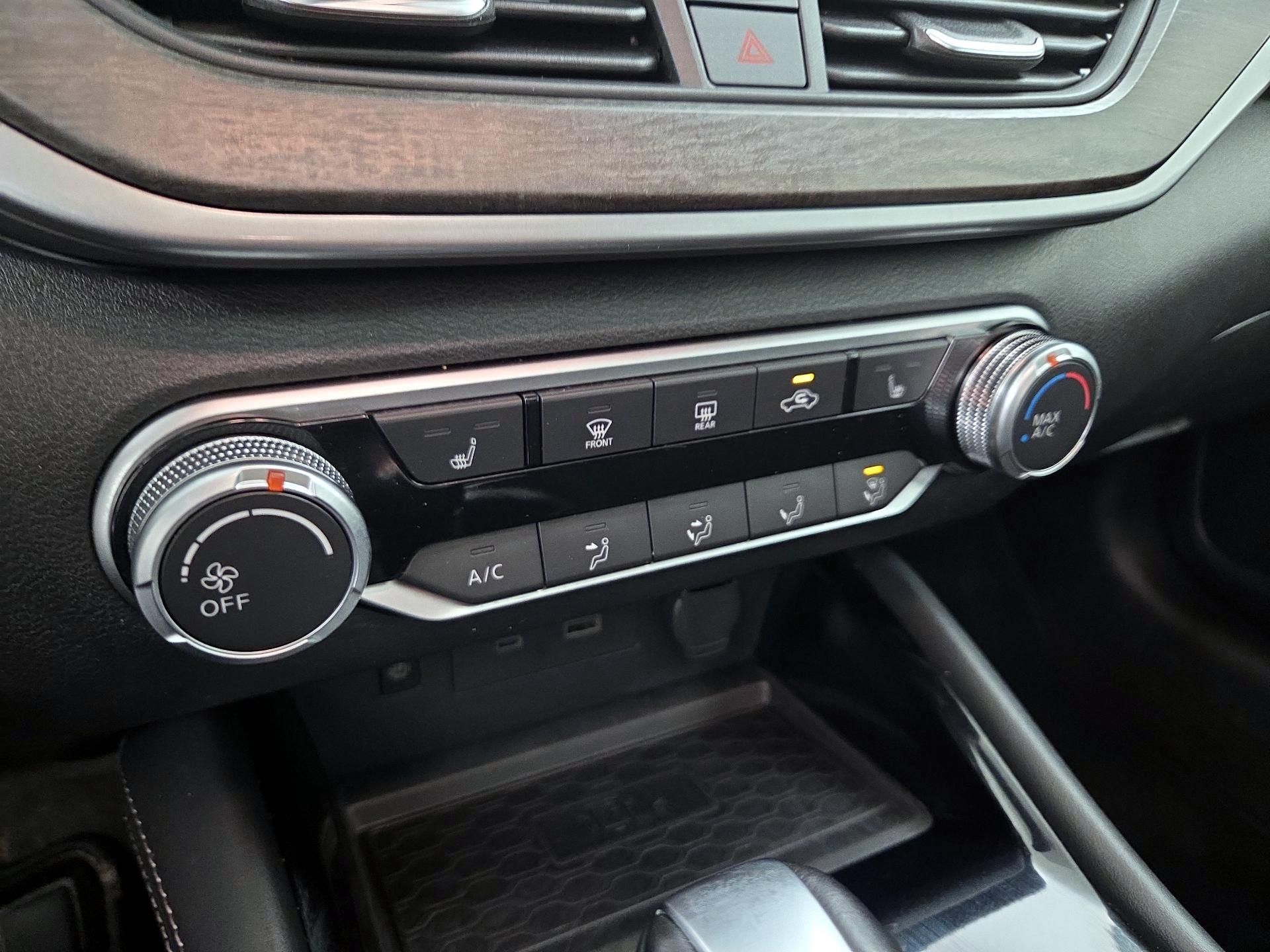 Thumbnail: 2023 Nissan Altima - 17