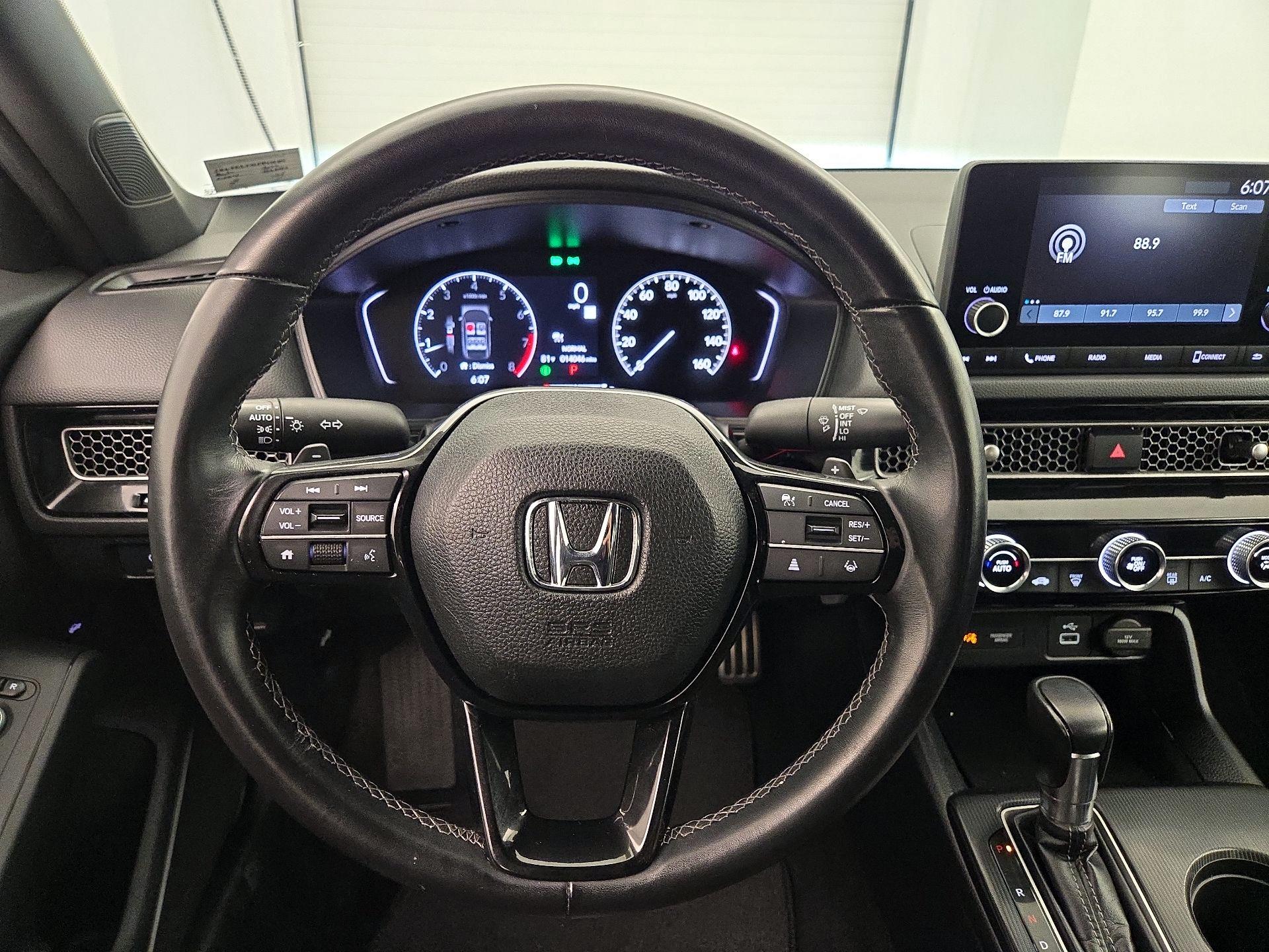 Thumbnail: 2023 Honda Civic - 10