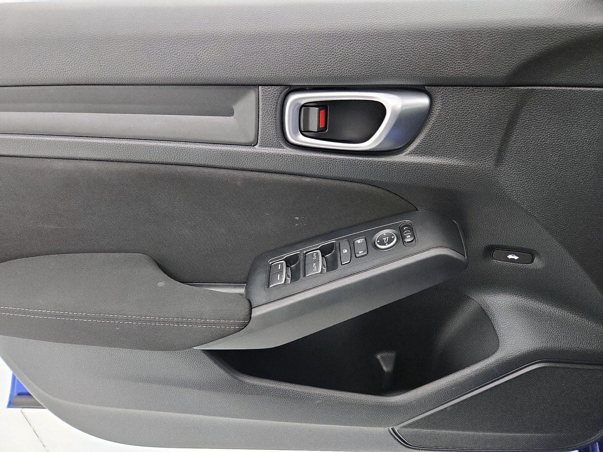 Thumbnail: 2023 Honda Civic - 12