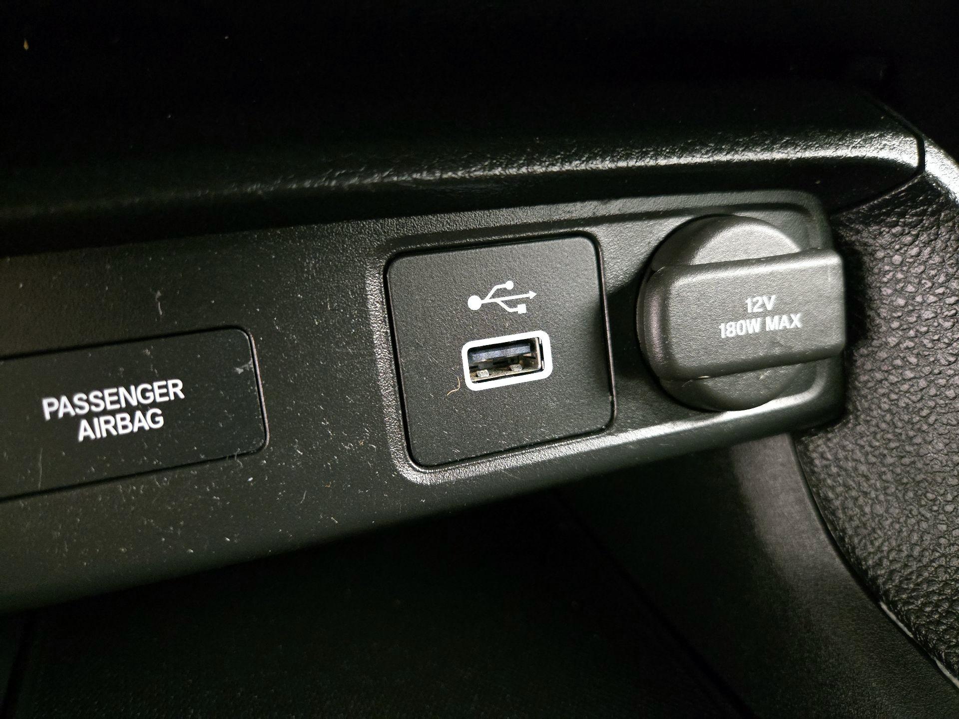 Thumbnail: 2023 Honda Civic - 18