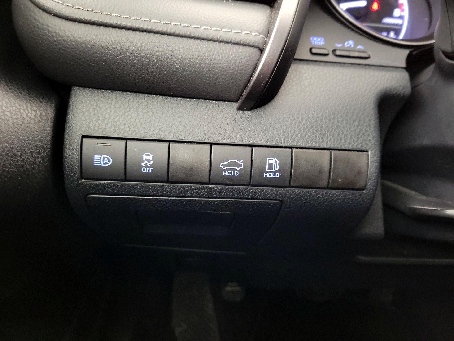 Thumbnail: 2024 Toyota Camry - 13