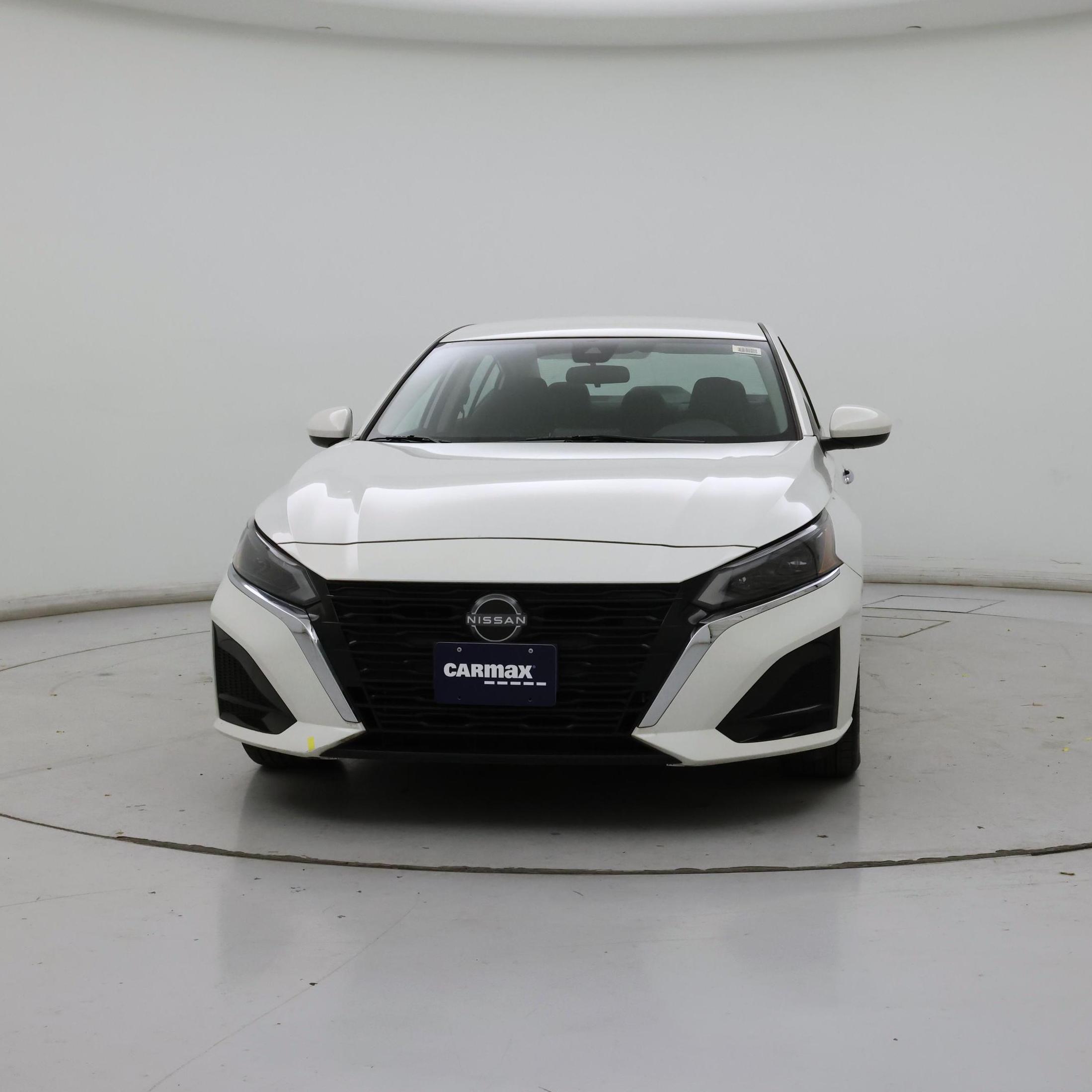 Thumbnail: 2023 Nissan Altima - 5