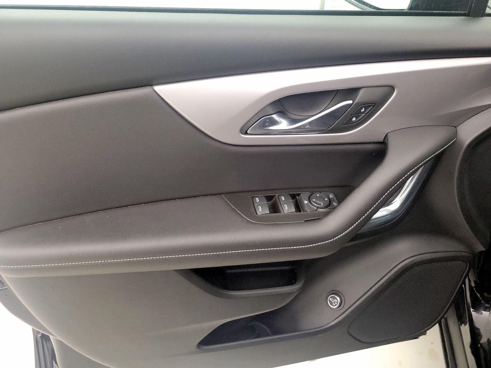 Thumbnail: 2023 Chevrolet Blazer - 12