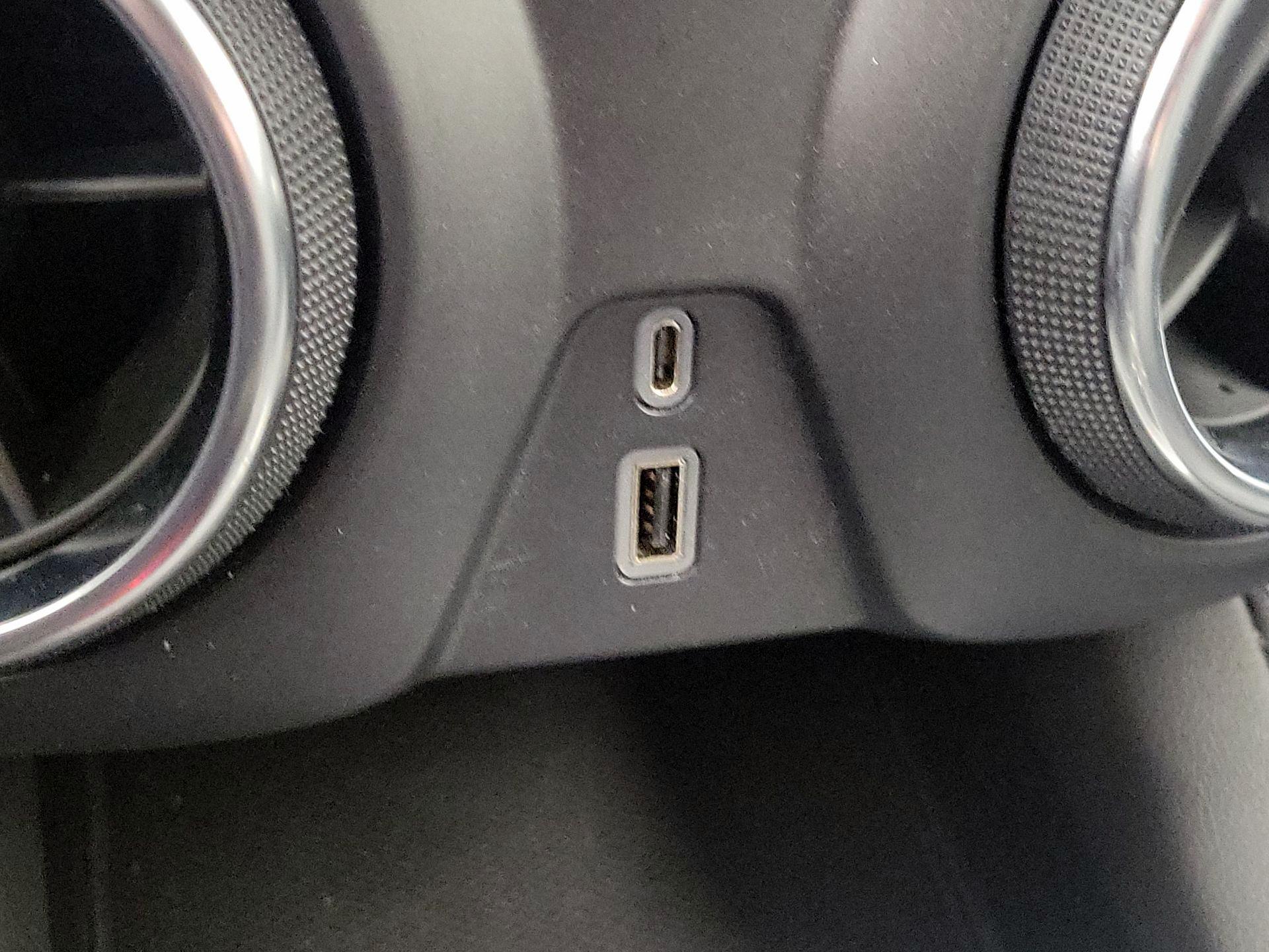 Thumbnail: 2023 Chevrolet Blazer - 18