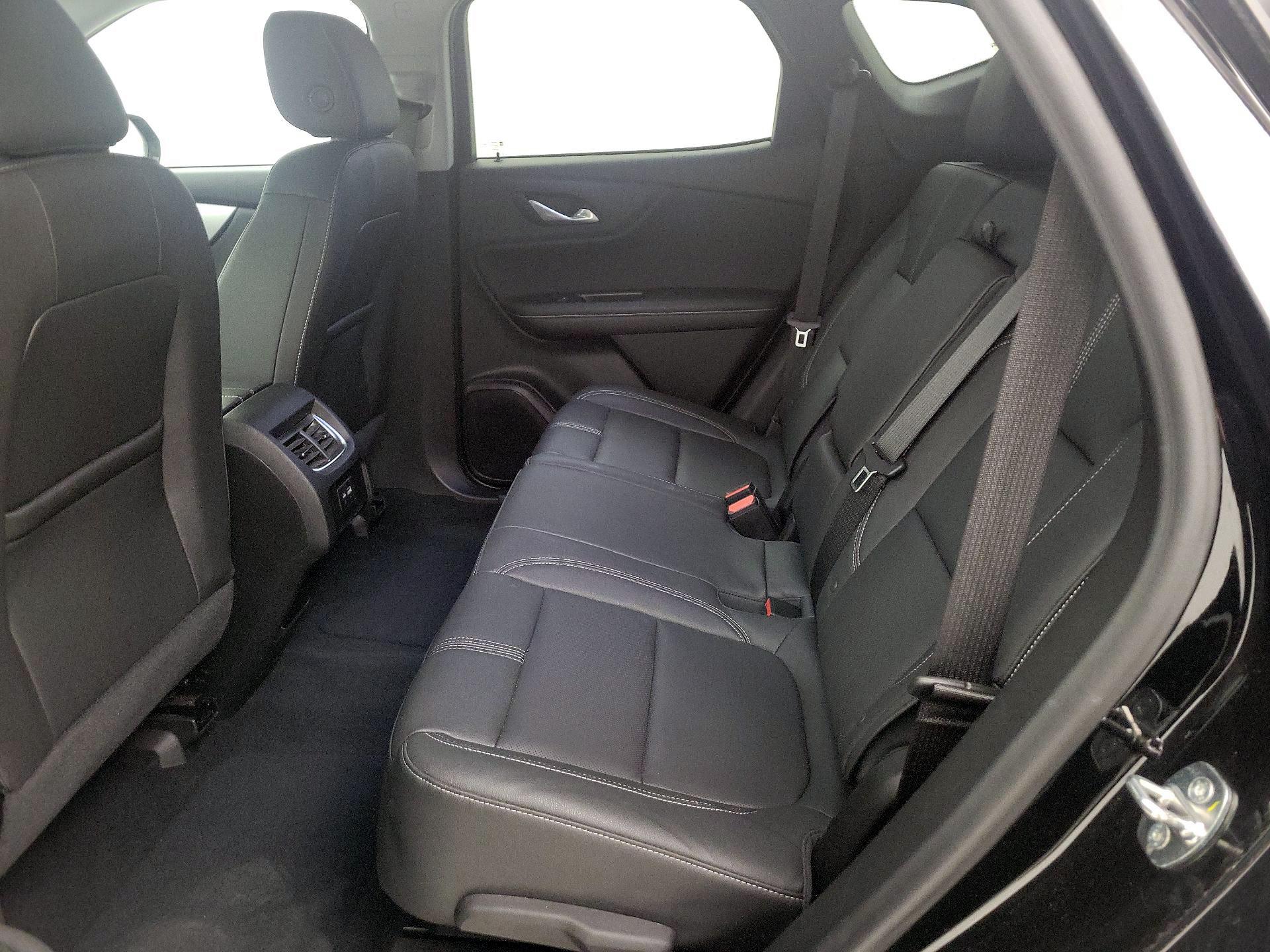 Thumbnail: 2023 Chevrolet Blazer - 19