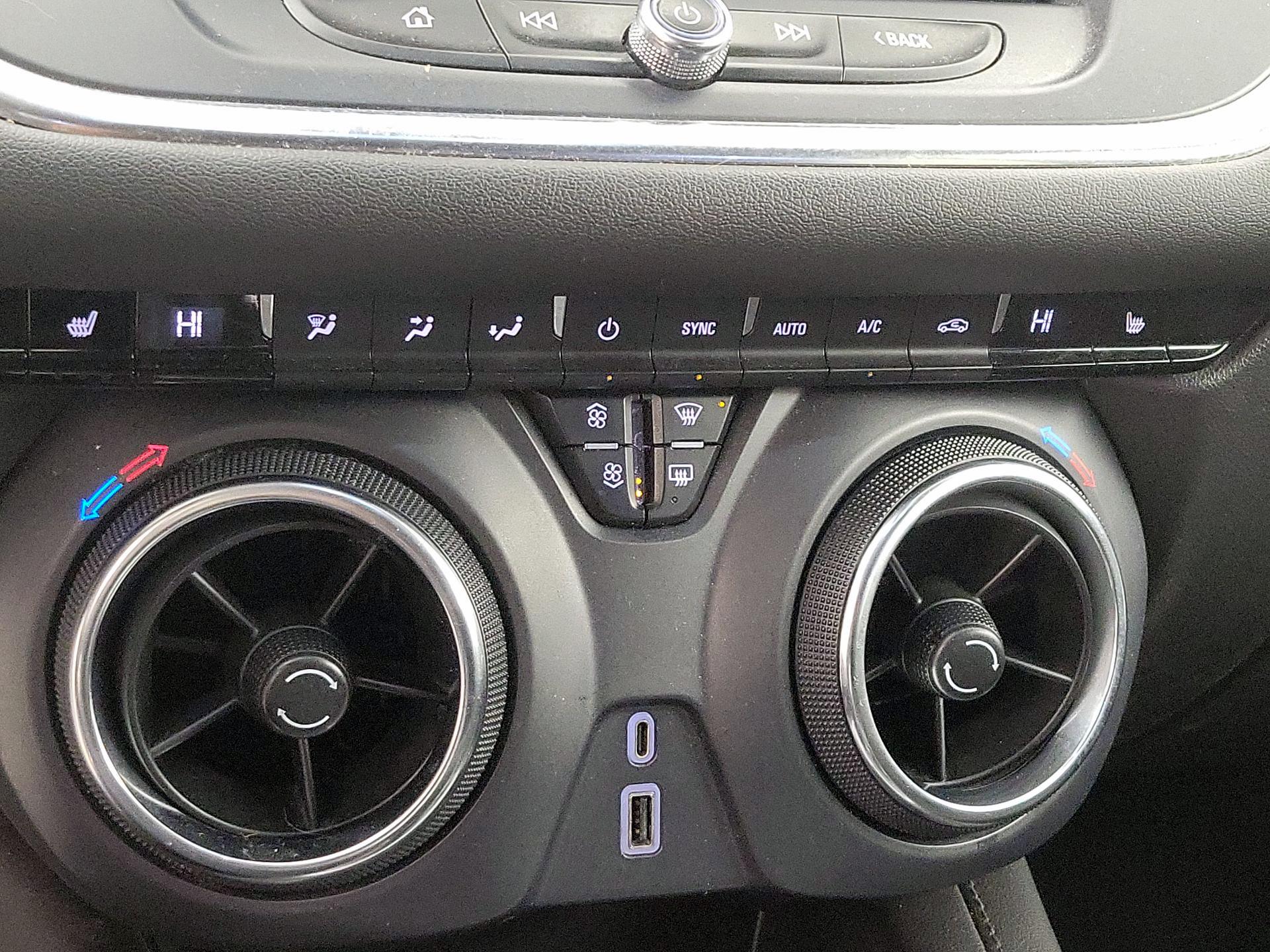 Thumbnail: 2022 Chevrolet Blazer - 16