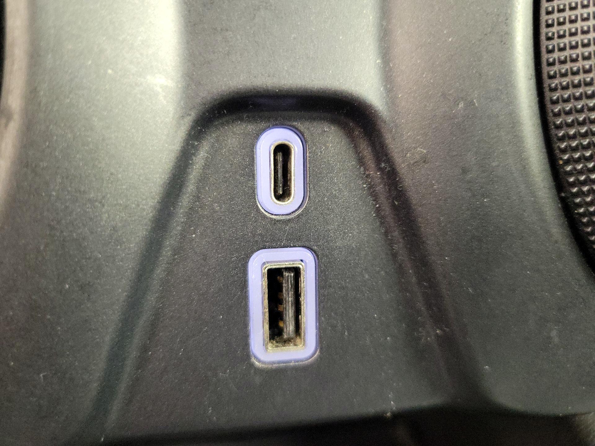 Thumbnail: 2022 Chevrolet Blazer - 18