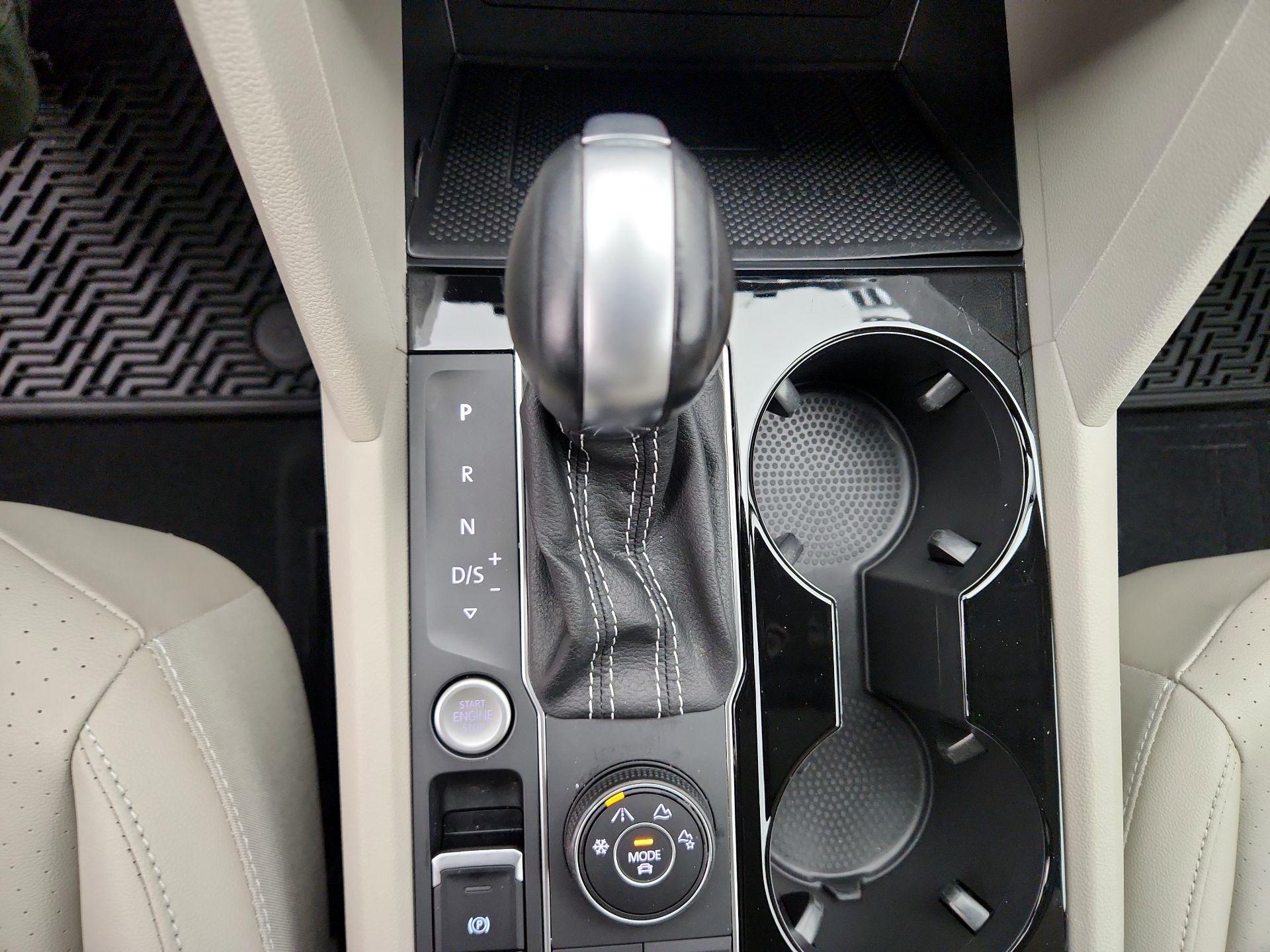 Thumbnail: 2023 Volkswagen Atlas - 17