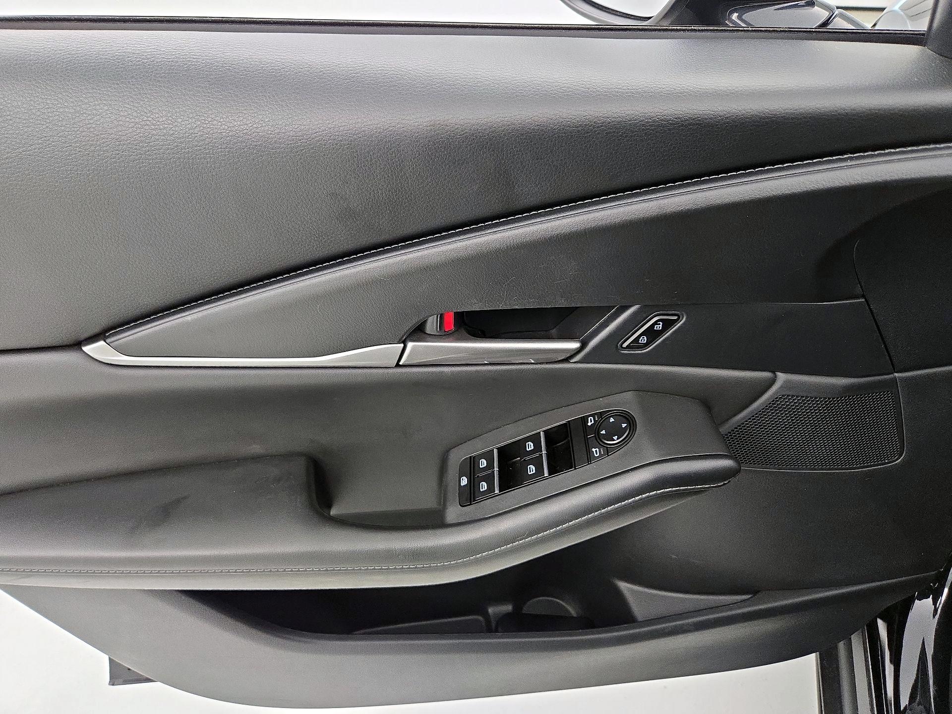 Thumbnail: 2023 Mazda CX-30 - 12