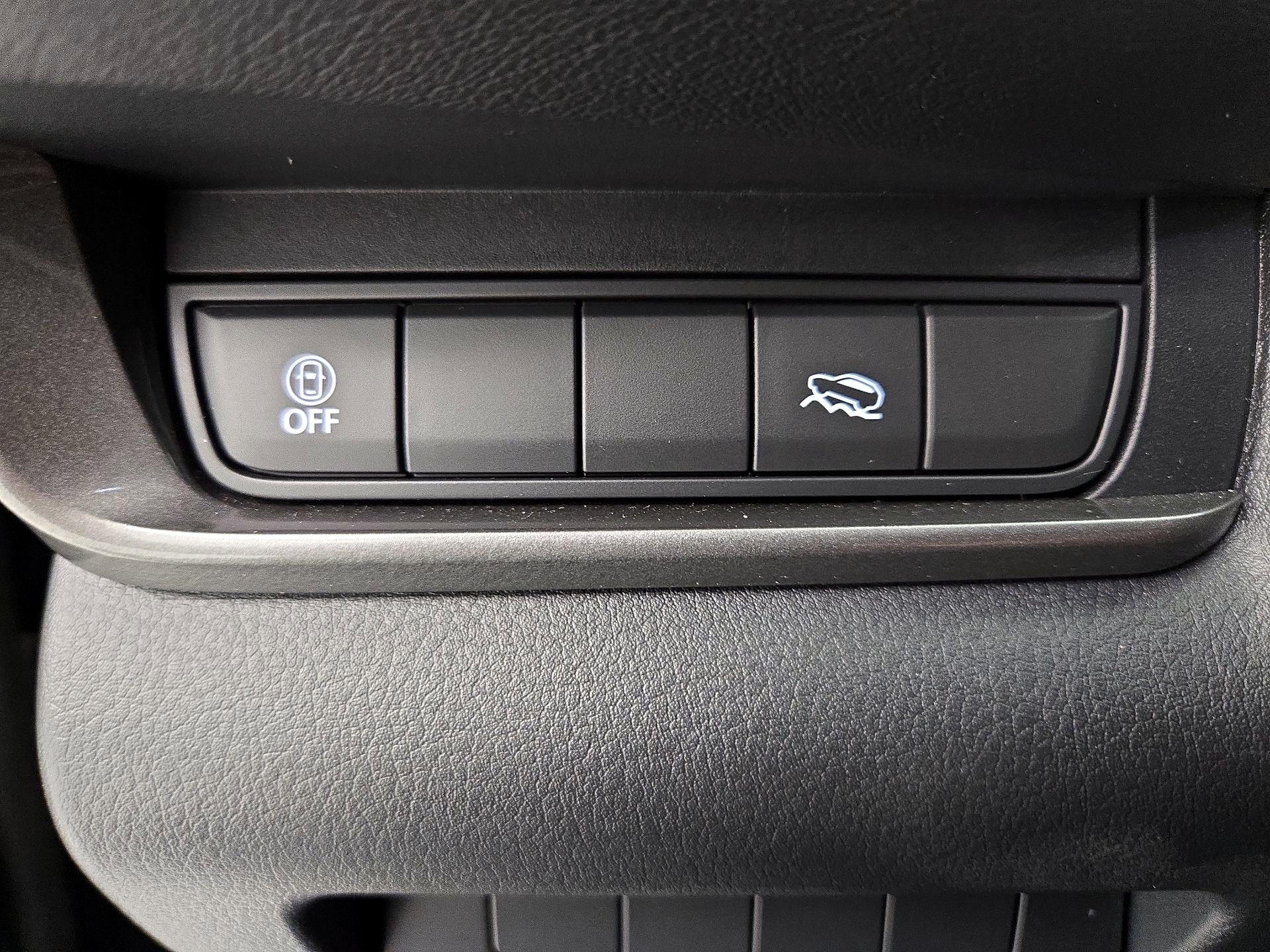 Thumbnail: 2023 Mazda CX-30 - 13