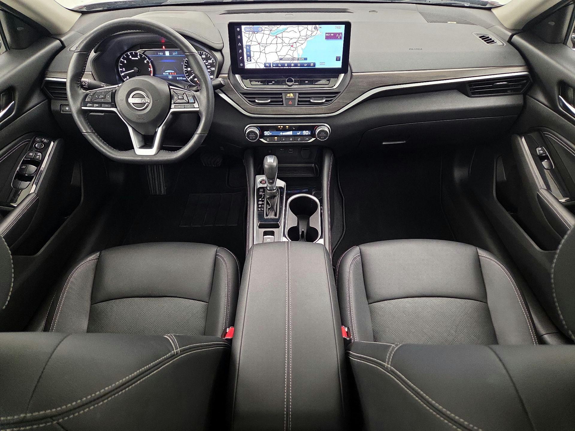 Thumbnail: 2023 Nissan Altima - 9