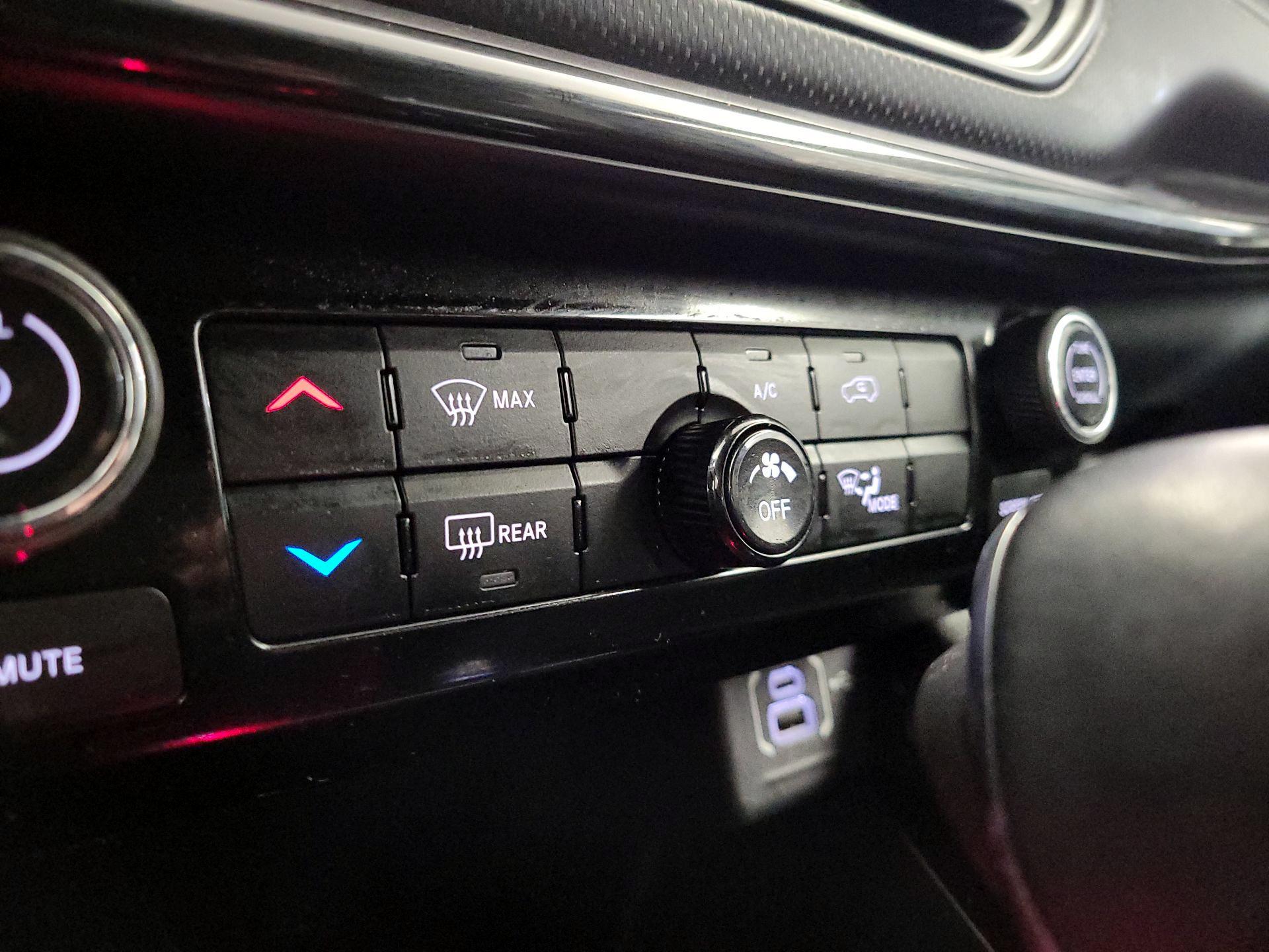 Thumbnail: 2022 Jeep Compass - 16