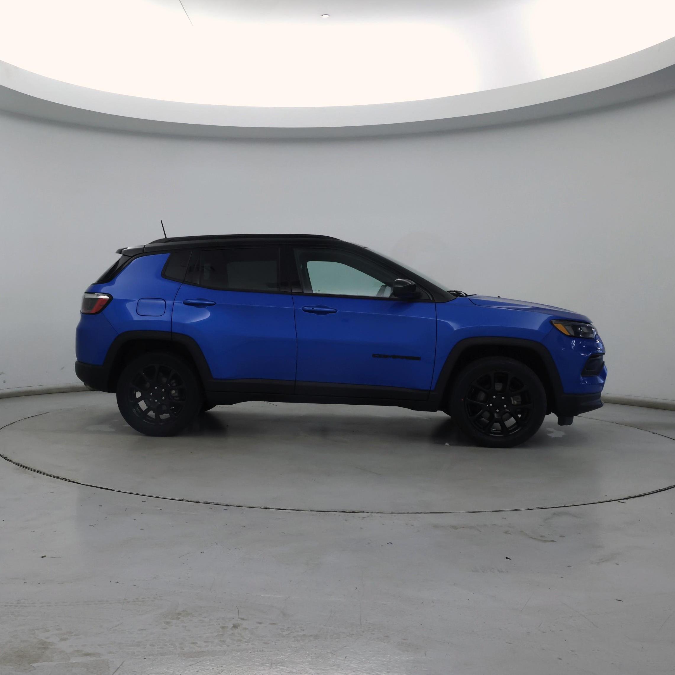 Thumbnail: 2022 Jeep Compass - 7