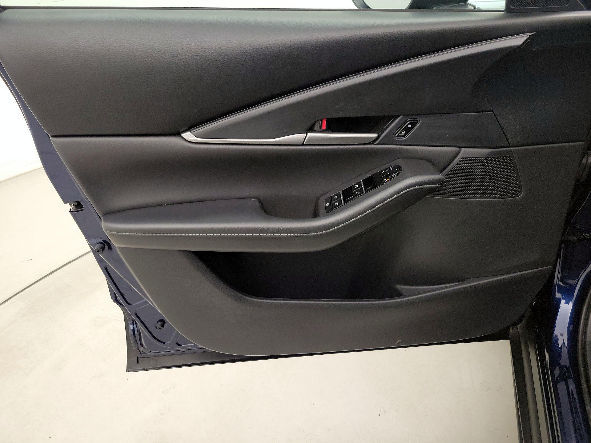 Thumbnail: 2022 Mazda CX-30 - 12