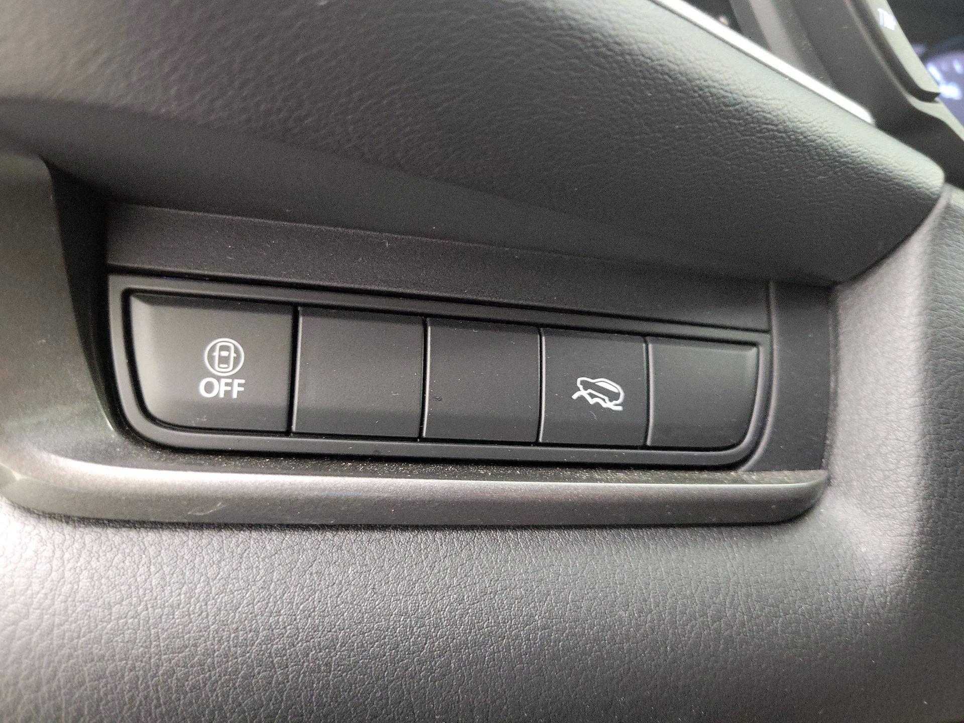 Thumbnail: 2022 Mazda CX-30 - 13