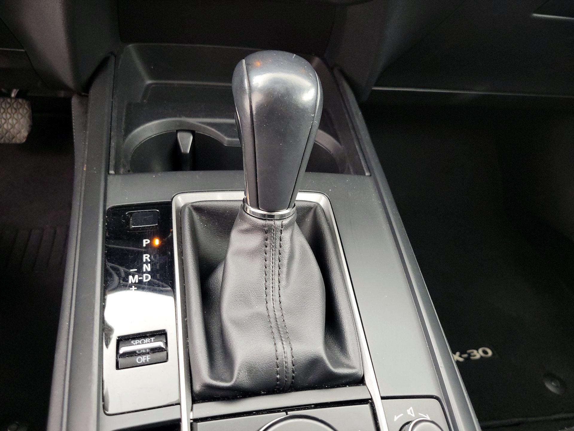 Thumbnail: 2022 Mazda CX-30 - 17