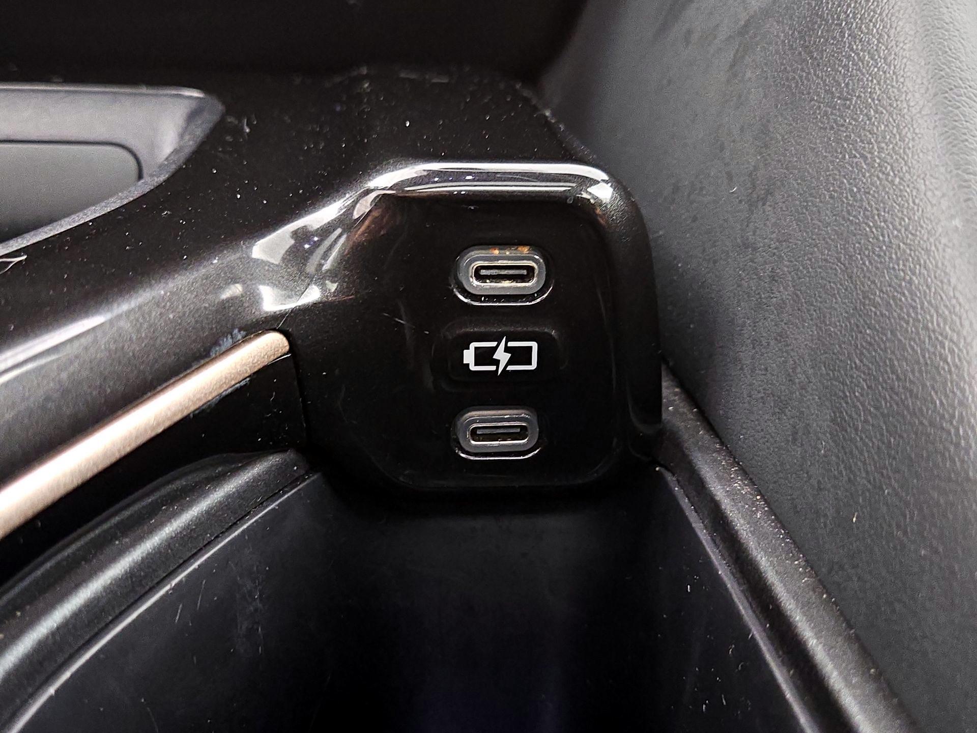 Thumbnail: 2024 Toyota Crown - 18