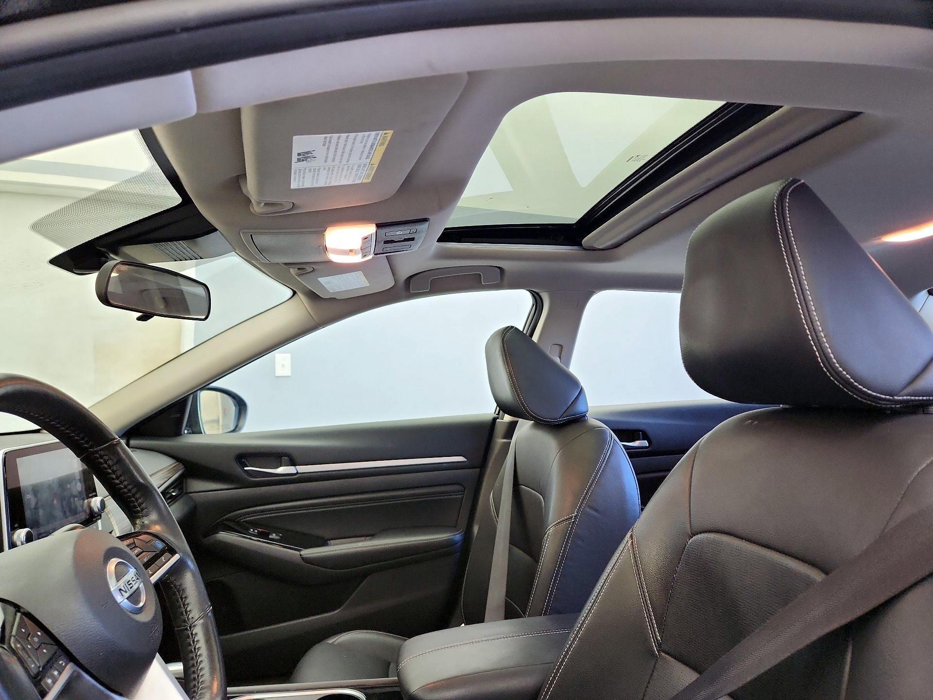 Thumbnail: 2022 Nissan Altima - 20