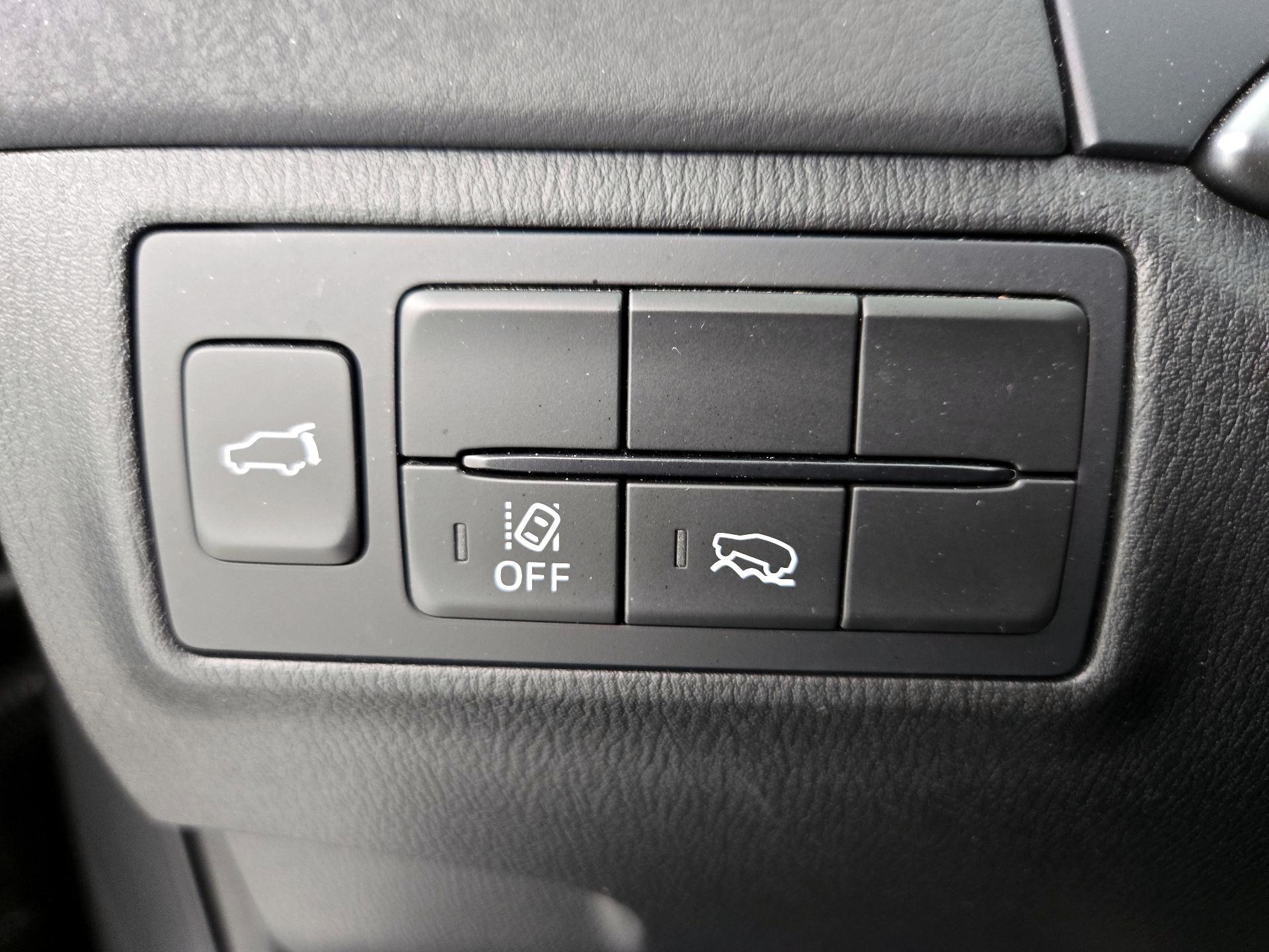 Thumbnail: 2023 Mazda CX-9 - 13