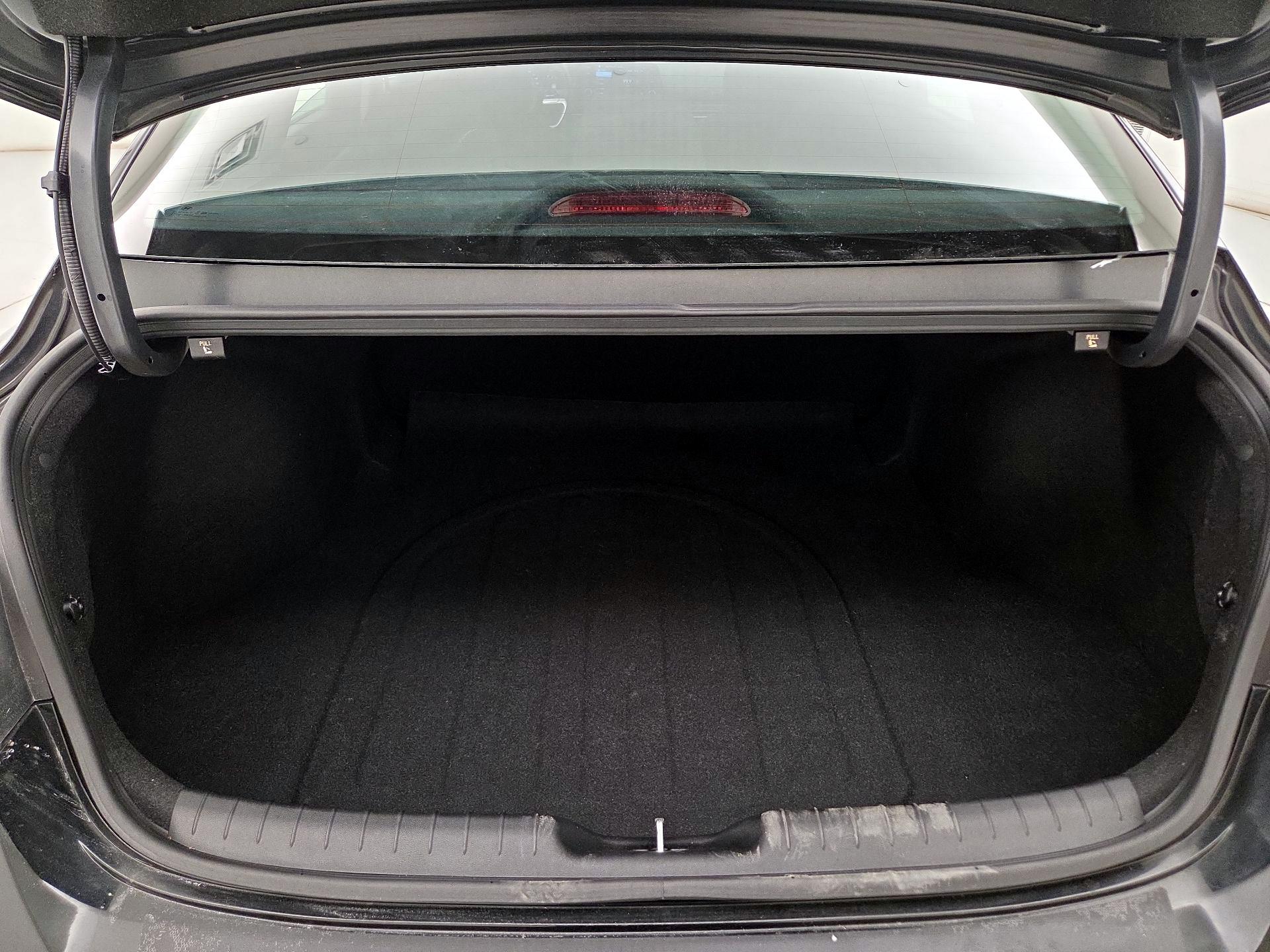 Thumbnail: 2023 Hyundai Elantra - 20