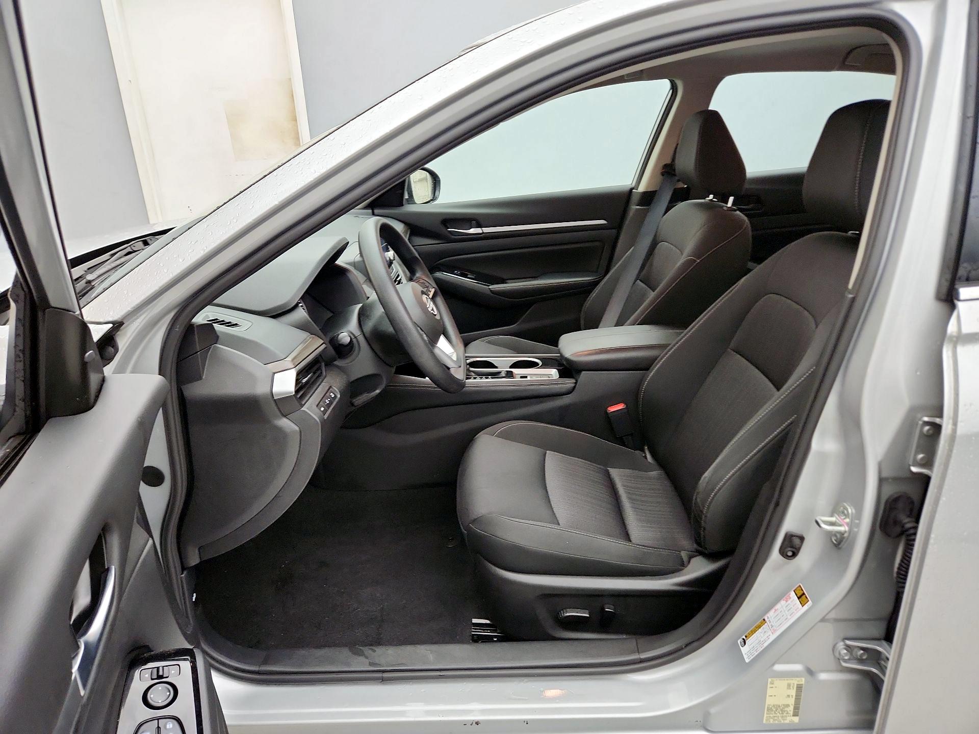 Thumbnail: 2023 Nissan Altima - 11