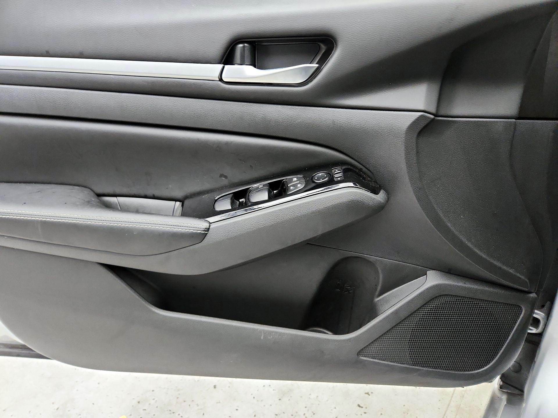 Thumbnail: 2023 Nissan Altima - 12