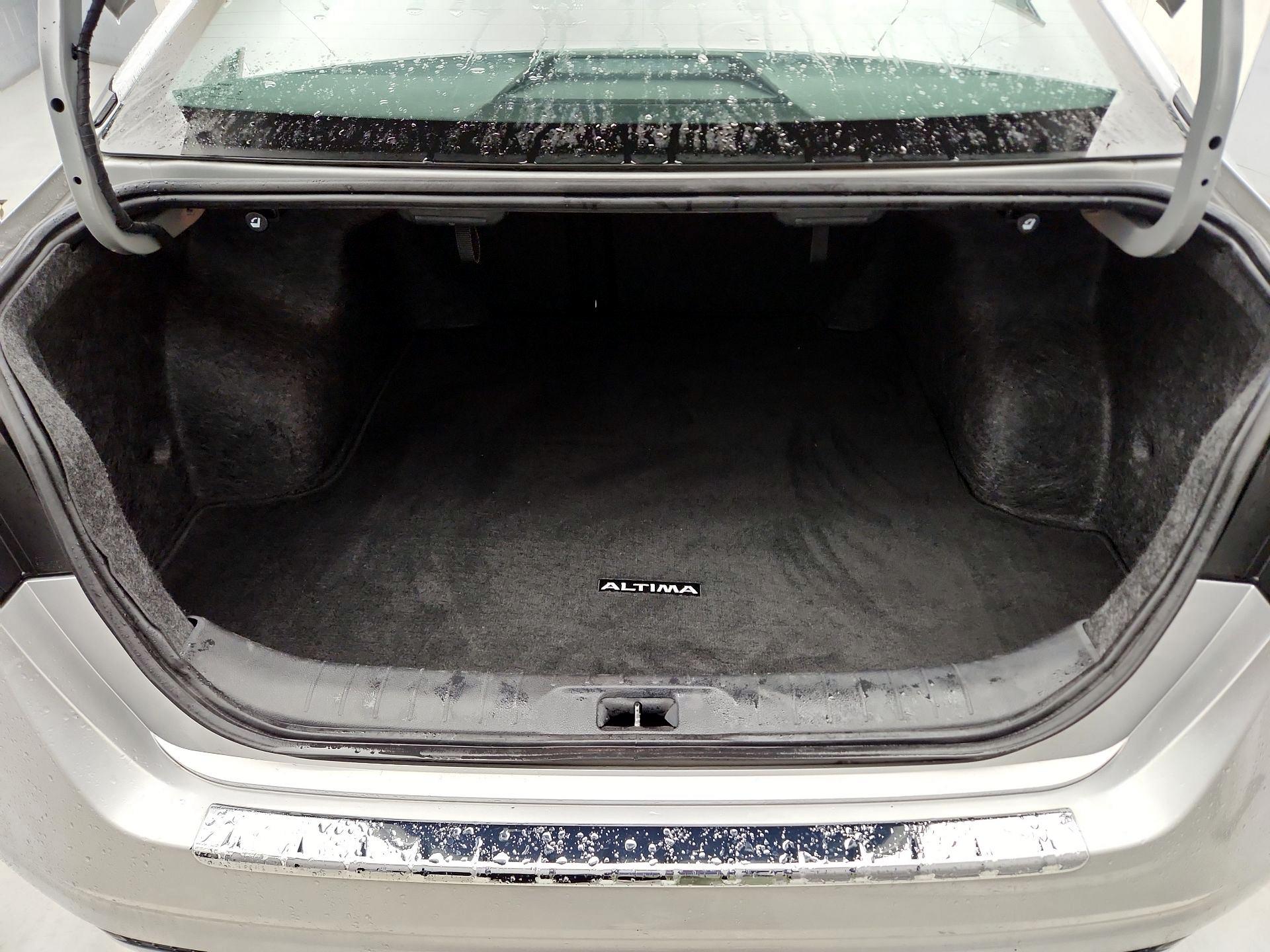 Thumbnail: 2023 Nissan Altima - 20