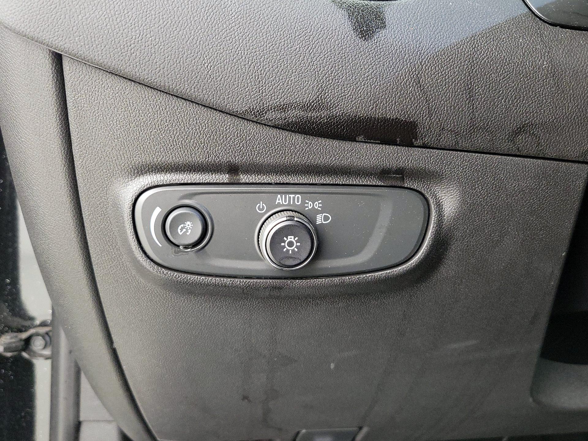 Thumbnail: 2023 Chevrolet Equinox - 13