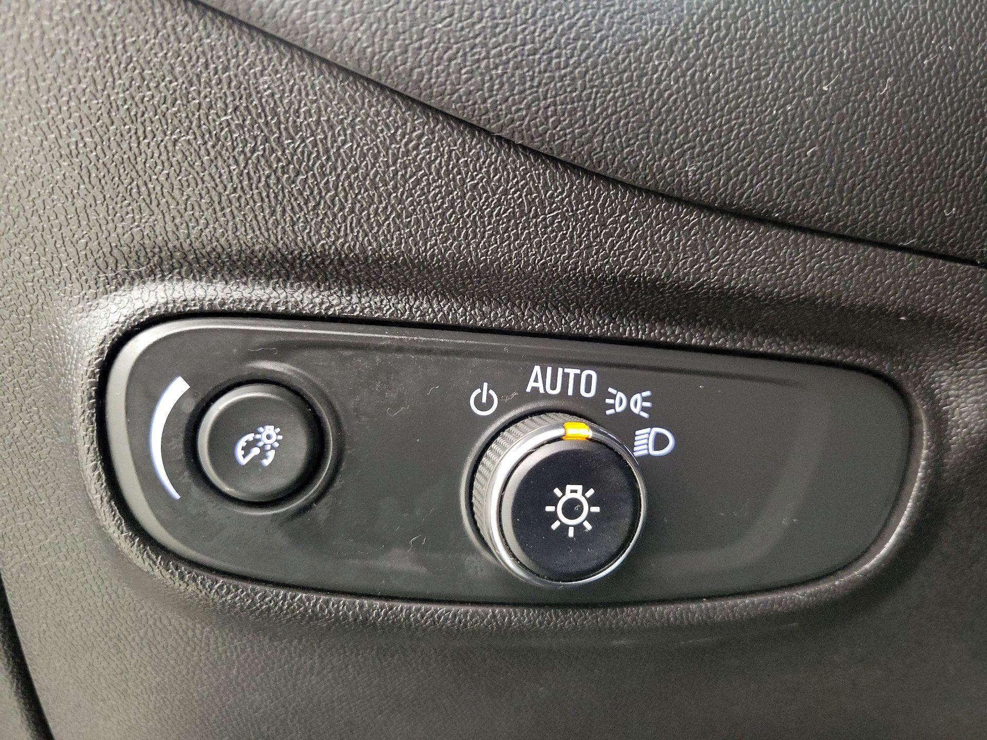 Thumbnail: 2024 Chevrolet Equinox - 13