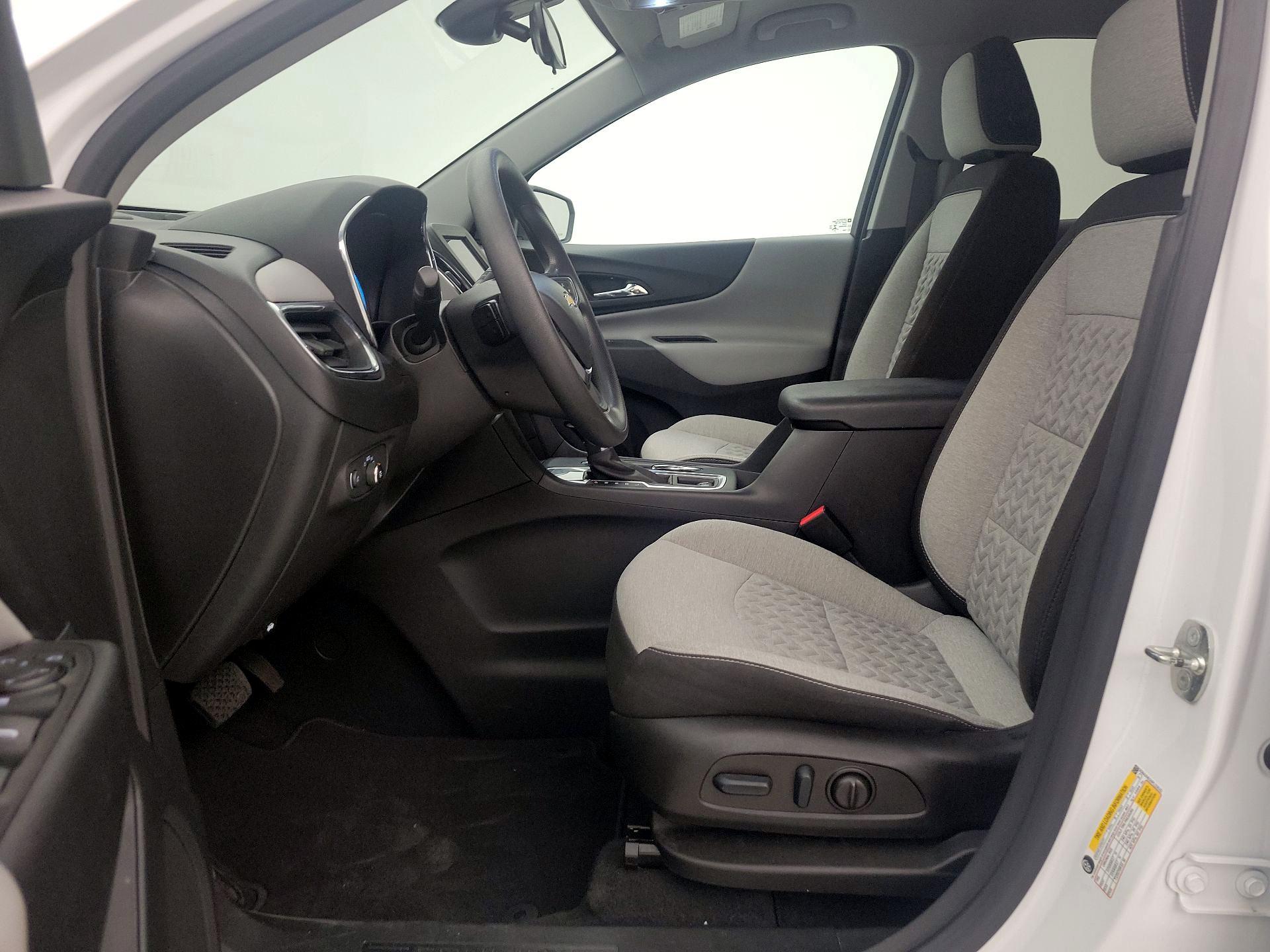 Thumbnail: 2023 Chevrolet Equinox - 11