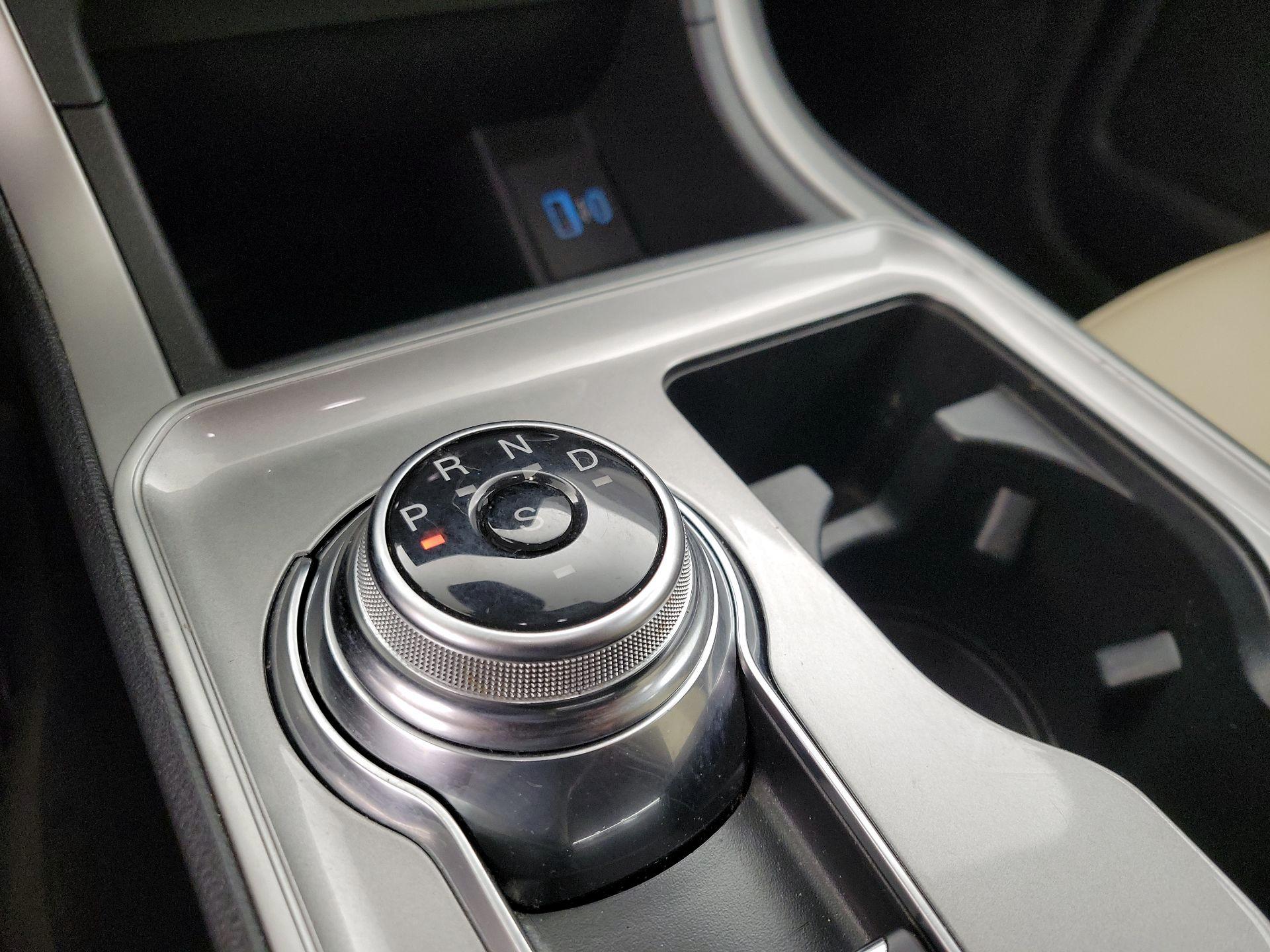 Thumbnail: 2024 Ford Edge - 17