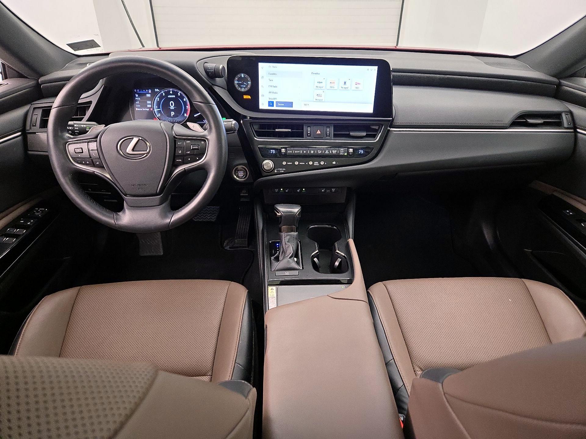 Thumbnail: 2023 Lexus ES - 9