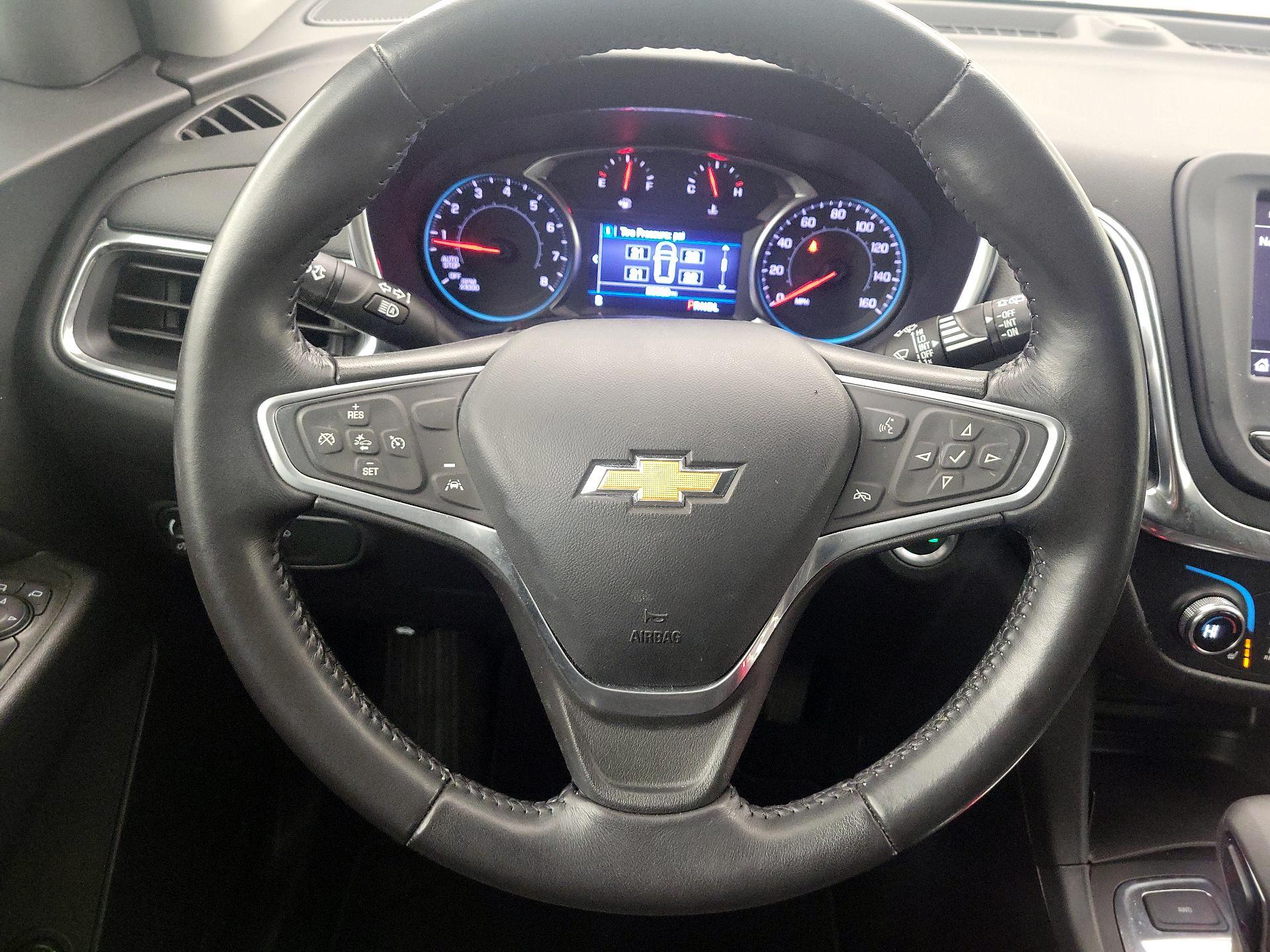 Thumbnail: 2022 Chevrolet Equinox - 10