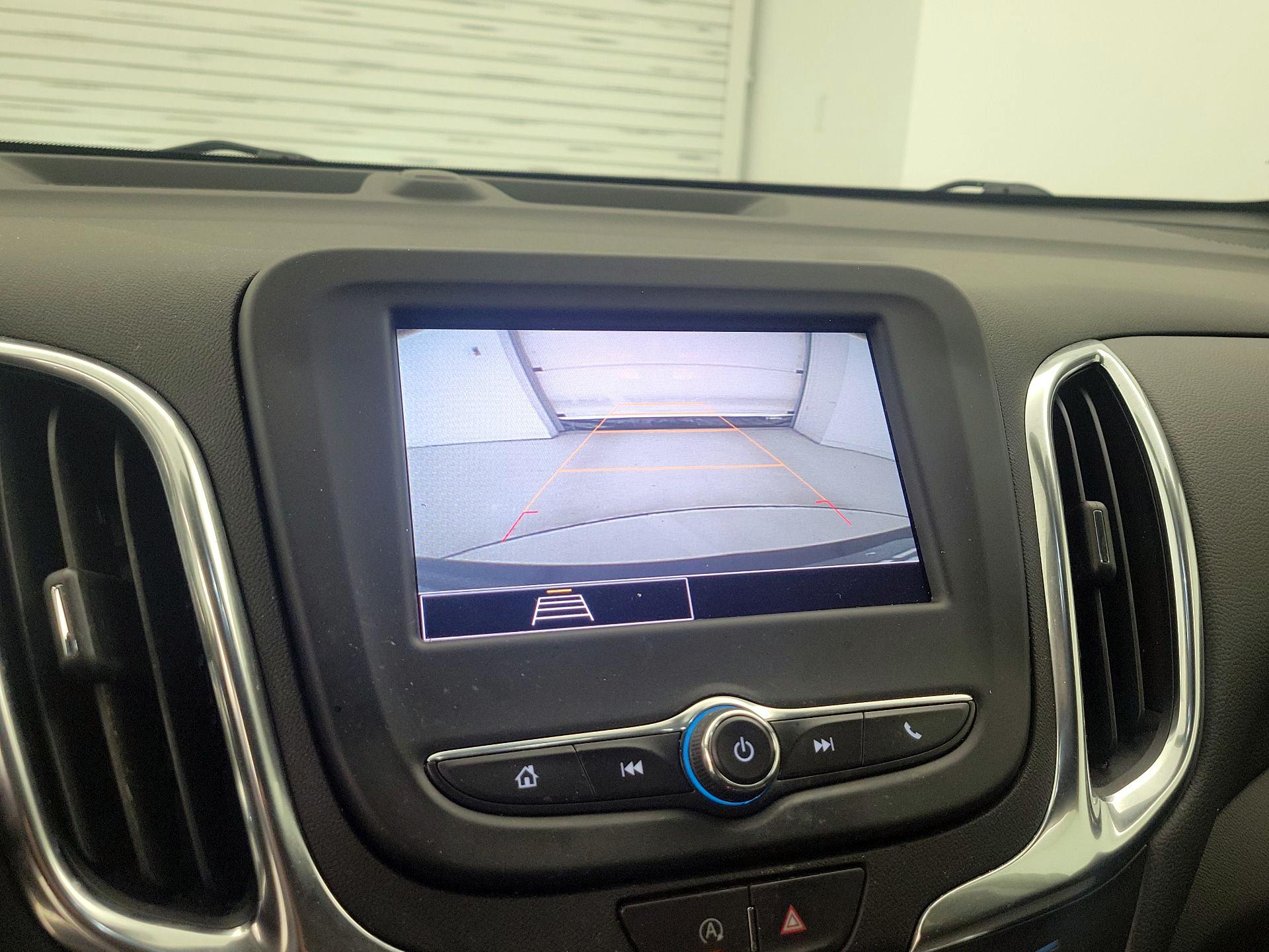 Thumbnail: 2022 Chevrolet Equinox - 14