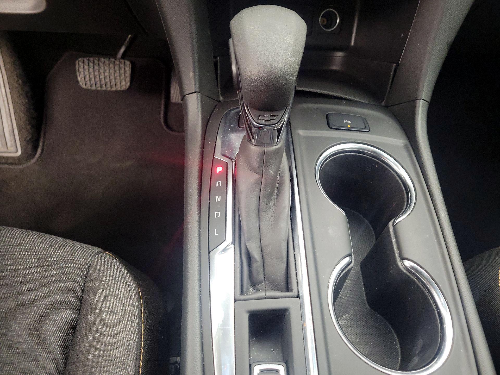 Thumbnail: 2022 Chevrolet Equinox - 17