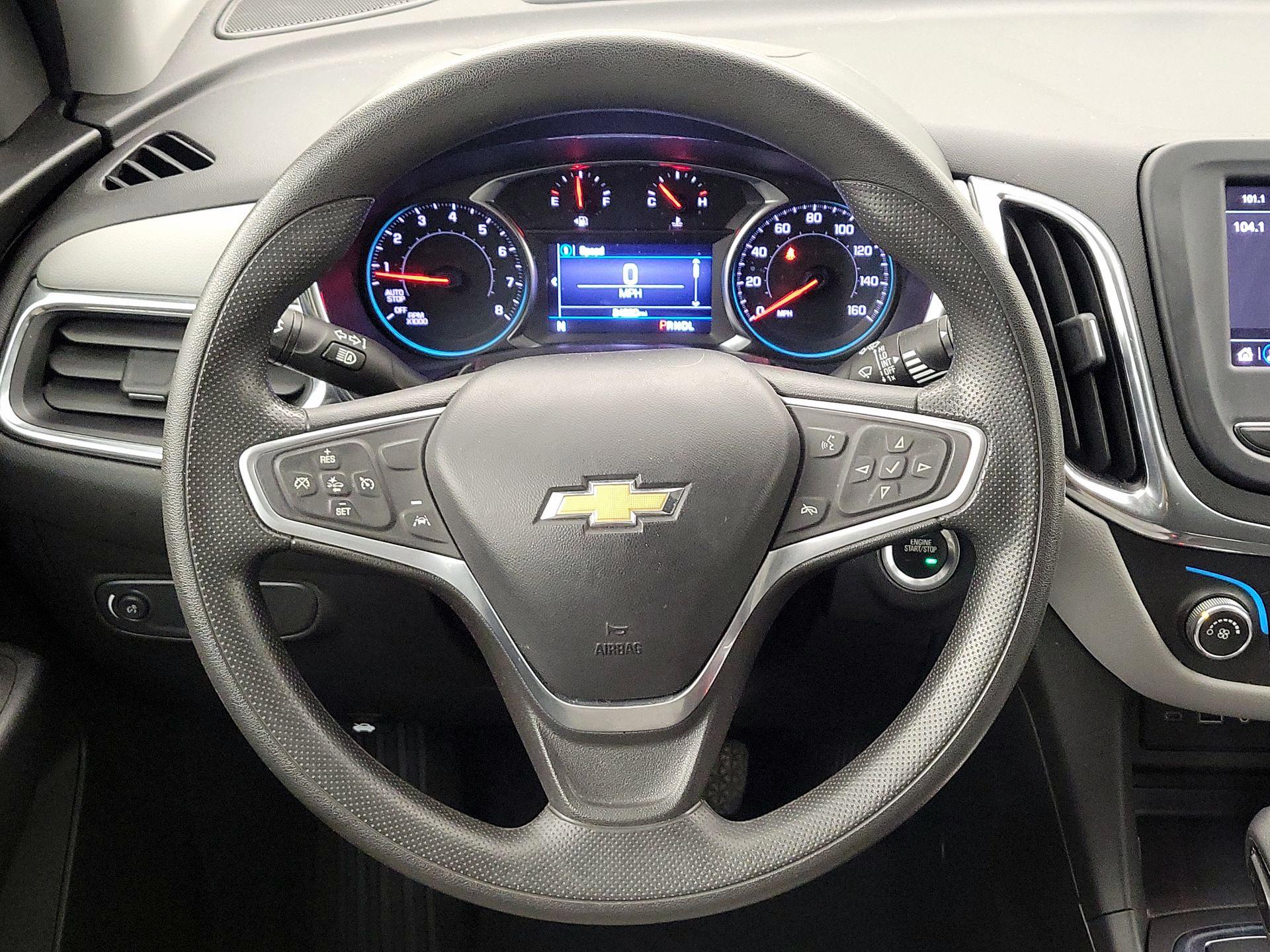 Thumbnail: 2022 Chevrolet Equinox - 10