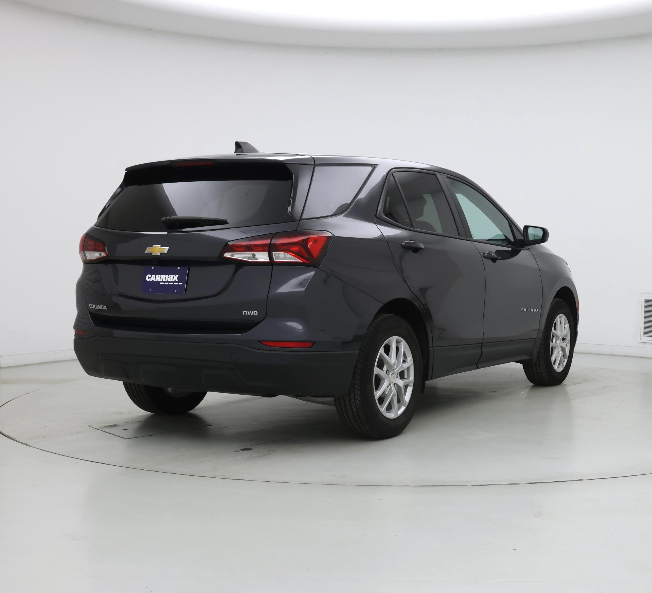 Thumbnail: 2022 Chevrolet Equinox - 8