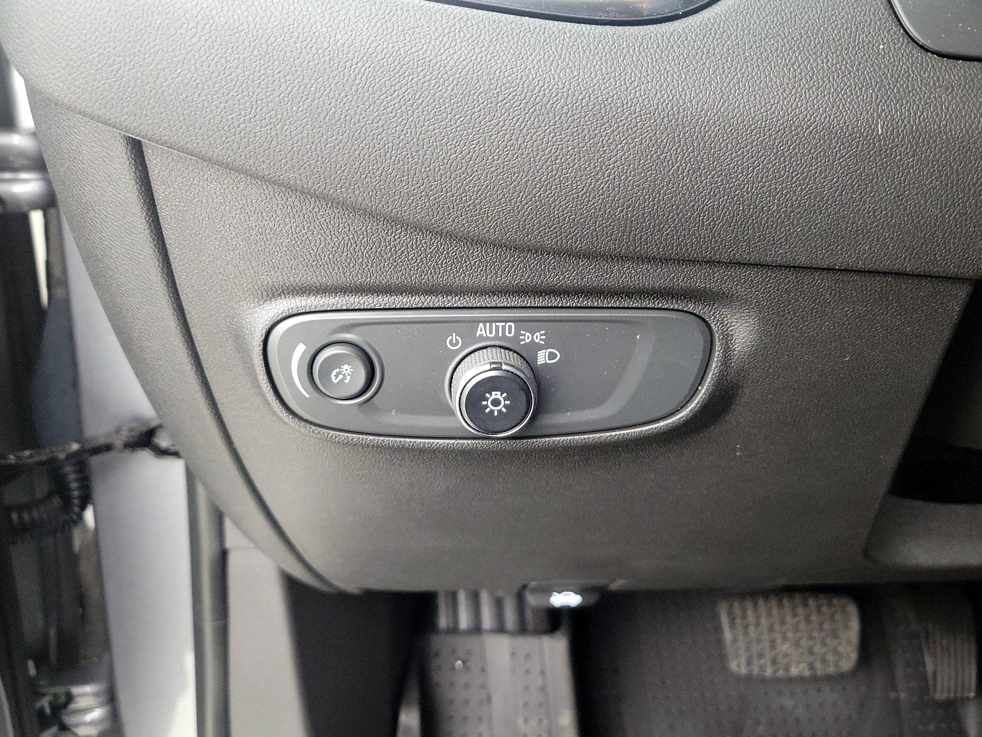 Thumbnail: 2023 Chevrolet Equinox - 13