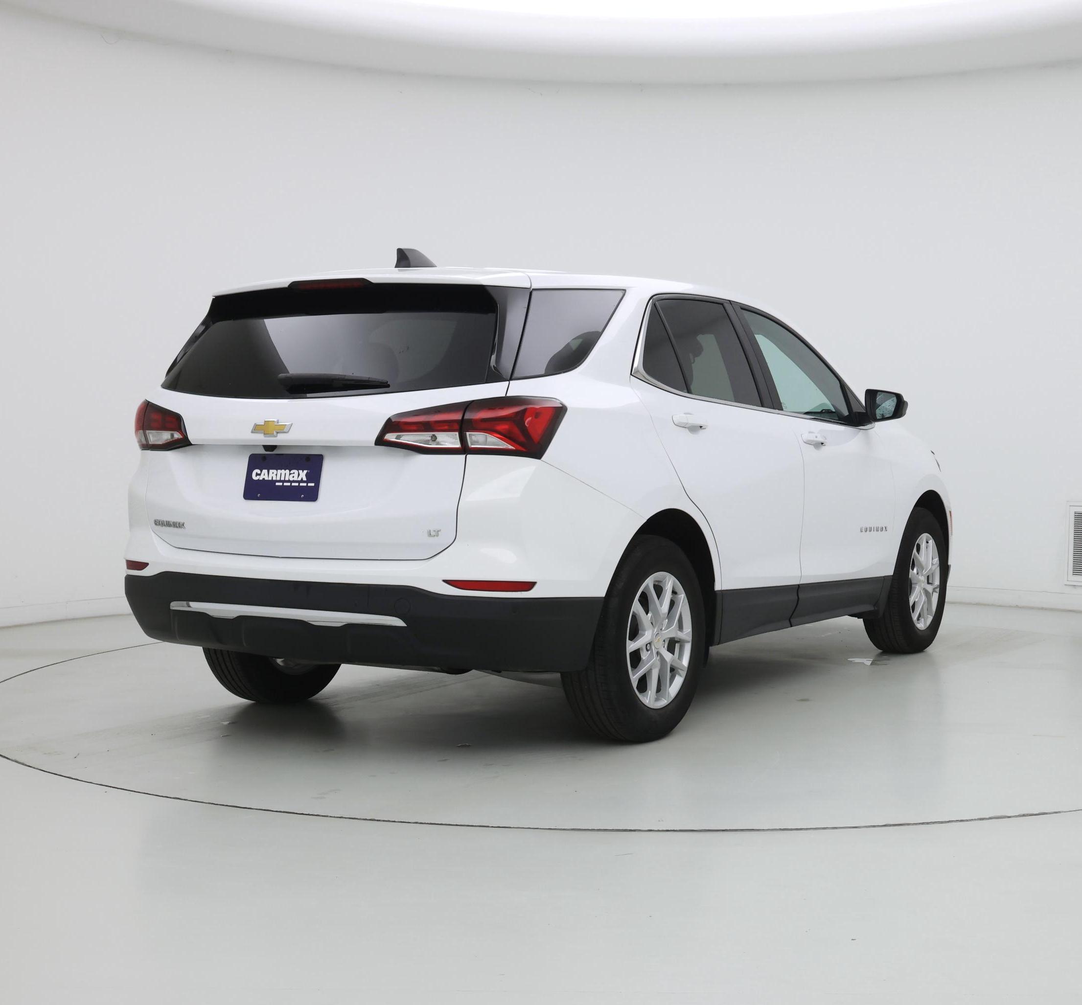 Thumbnail: 2022 Chevrolet Equinox - 8