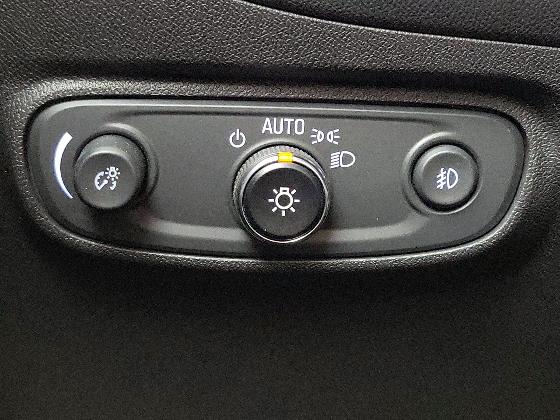 Thumbnail: 2021 Chevrolet Equinox - 13