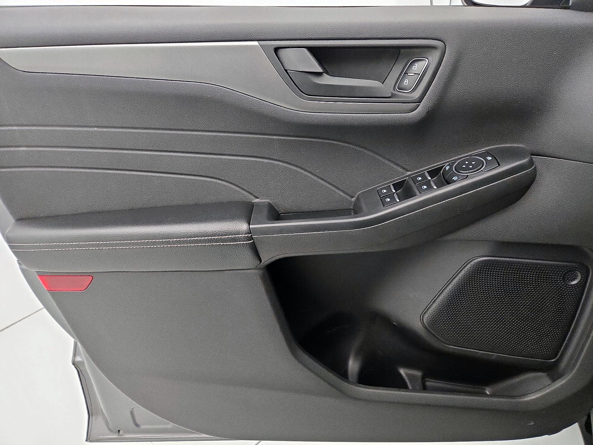 Thumbnail: 2023 Ford Escape - 12