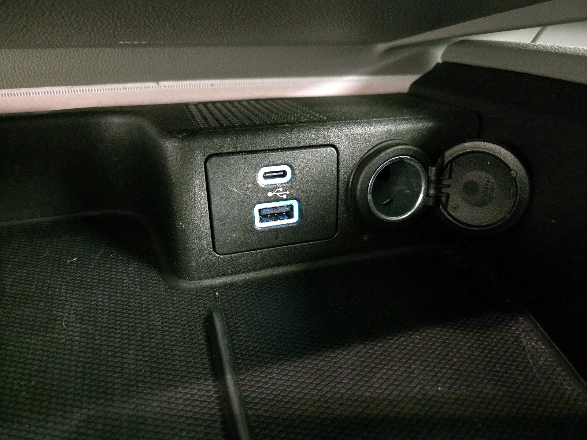 Thumbnail: 2023 Ford Escape - 18