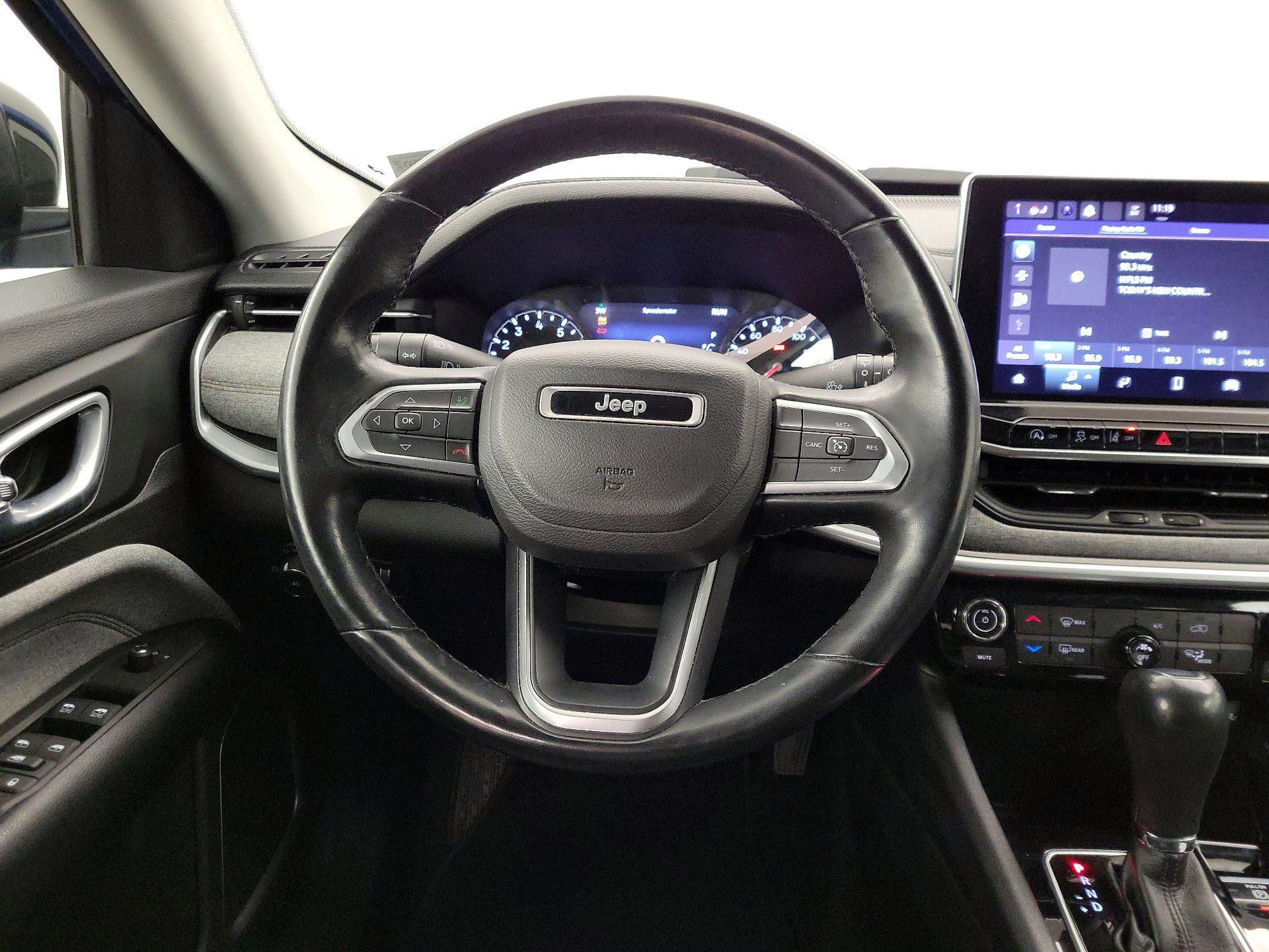 Thumbnail: 2022 Jeep Compass - 10