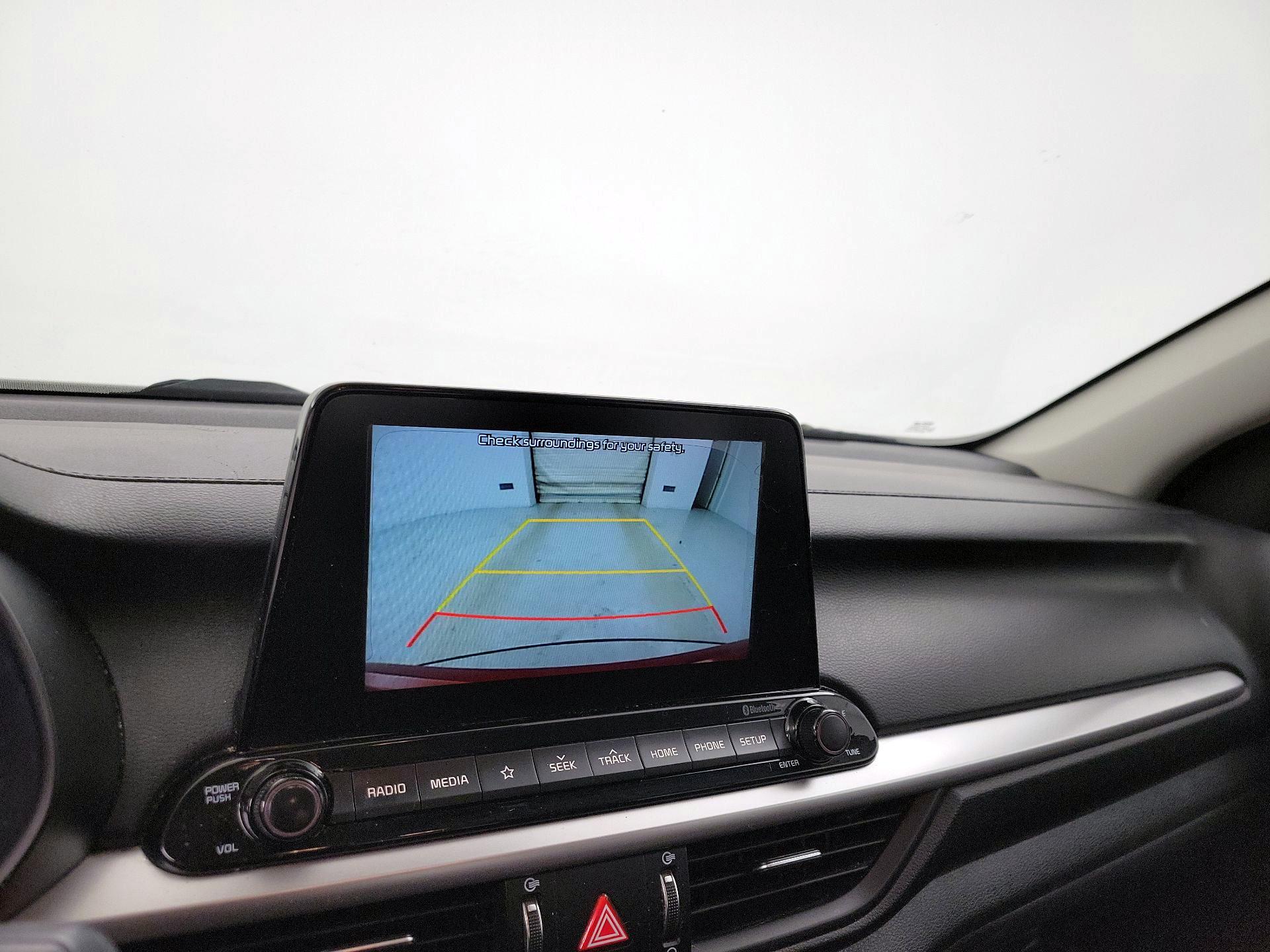 Thumbnail: 2020 Kia Forte - 14