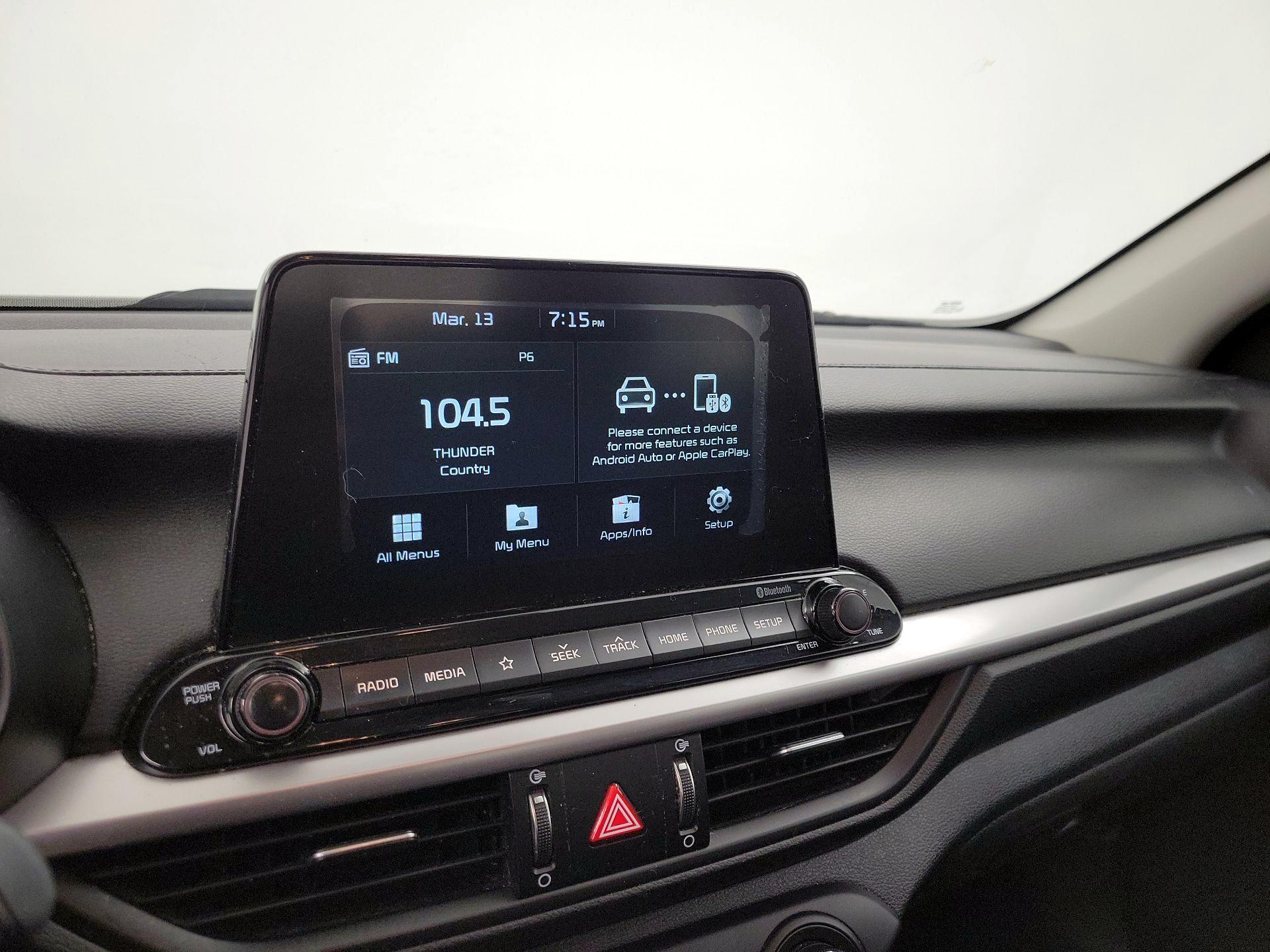 Thumbnail: 2020 Kia Forte - 15