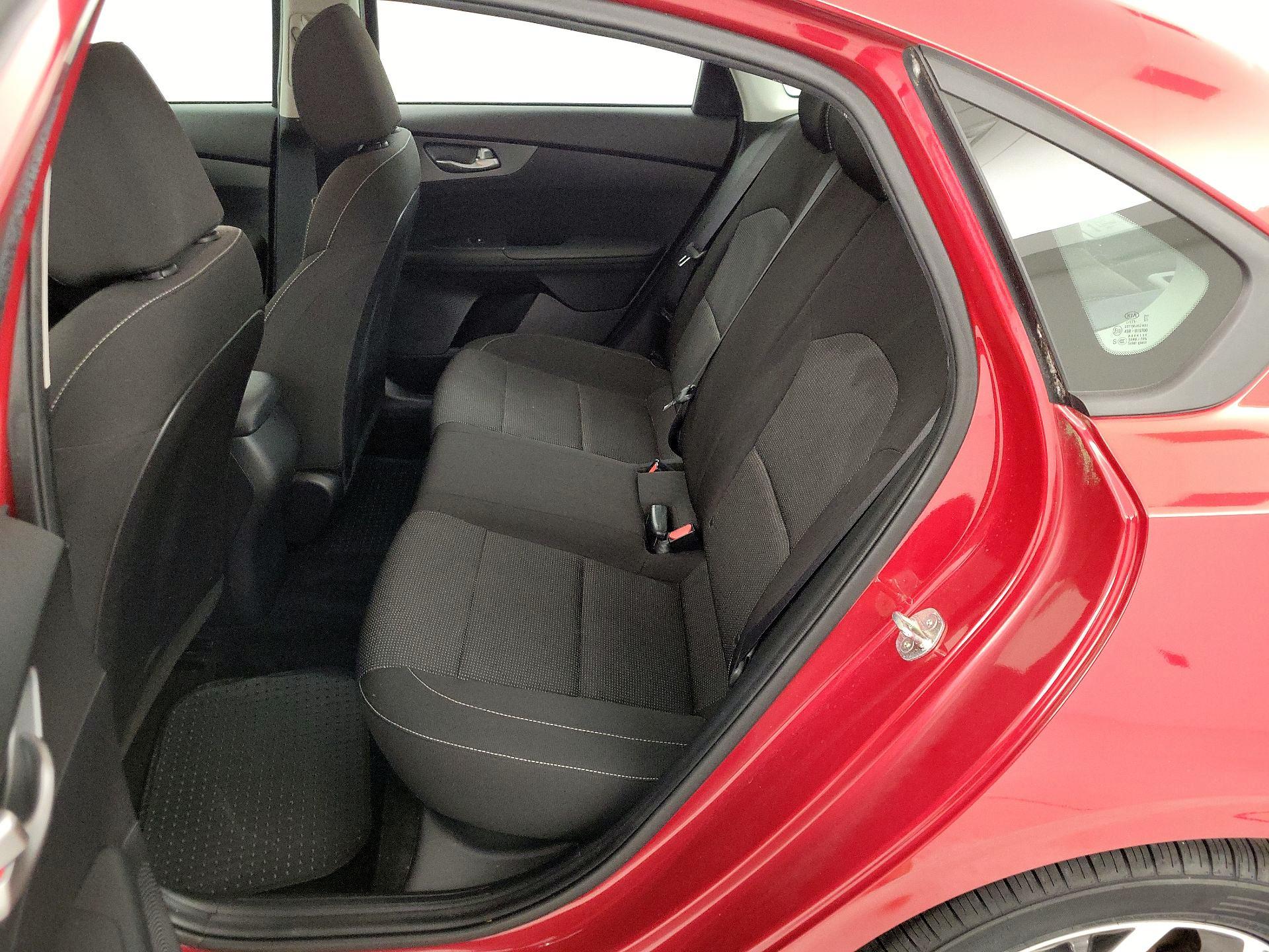 Thumbnail: 2020 Kia Forte - 19