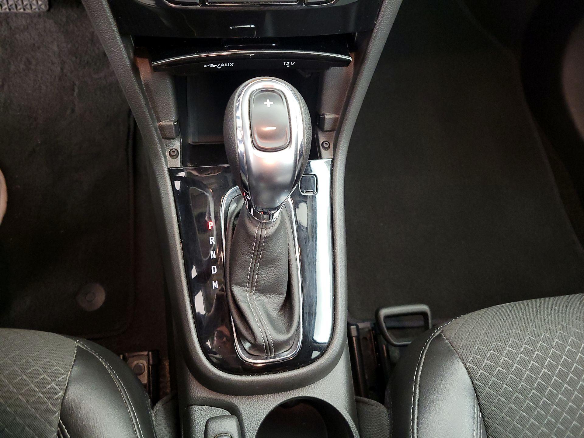 Thumbnail: 2020 Buick Encore - 17