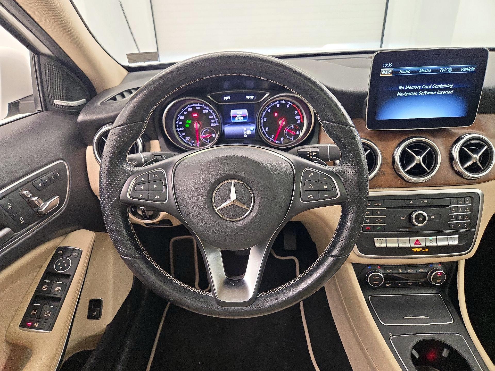 Thumbnail: 2020 Mercedes-Benz GLA - 10