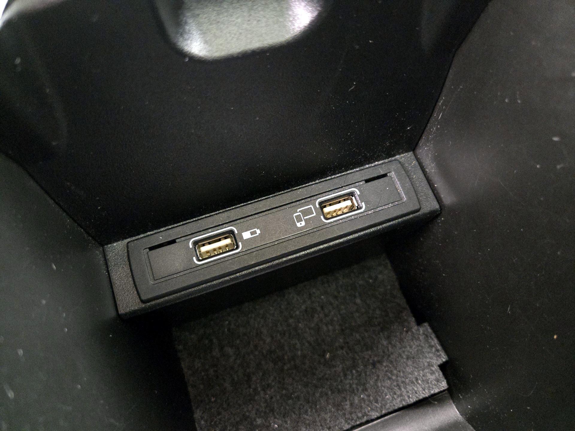 Thumbnail: 2020 Mercedes-Benz GLA - 18