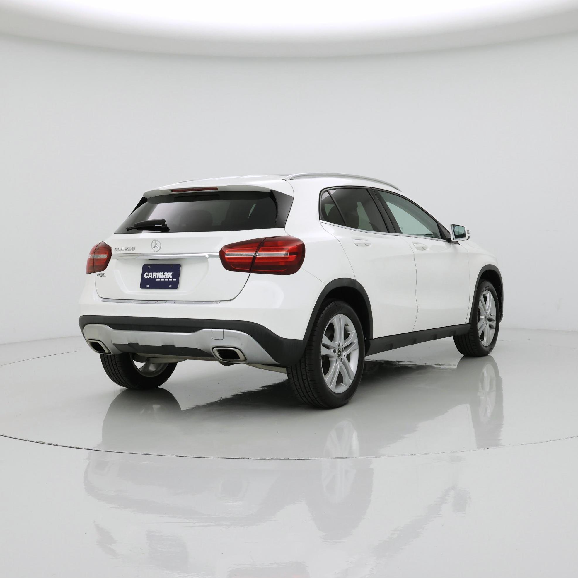 Thumbnail: 2020 Mercedes-Benz GLA - 8